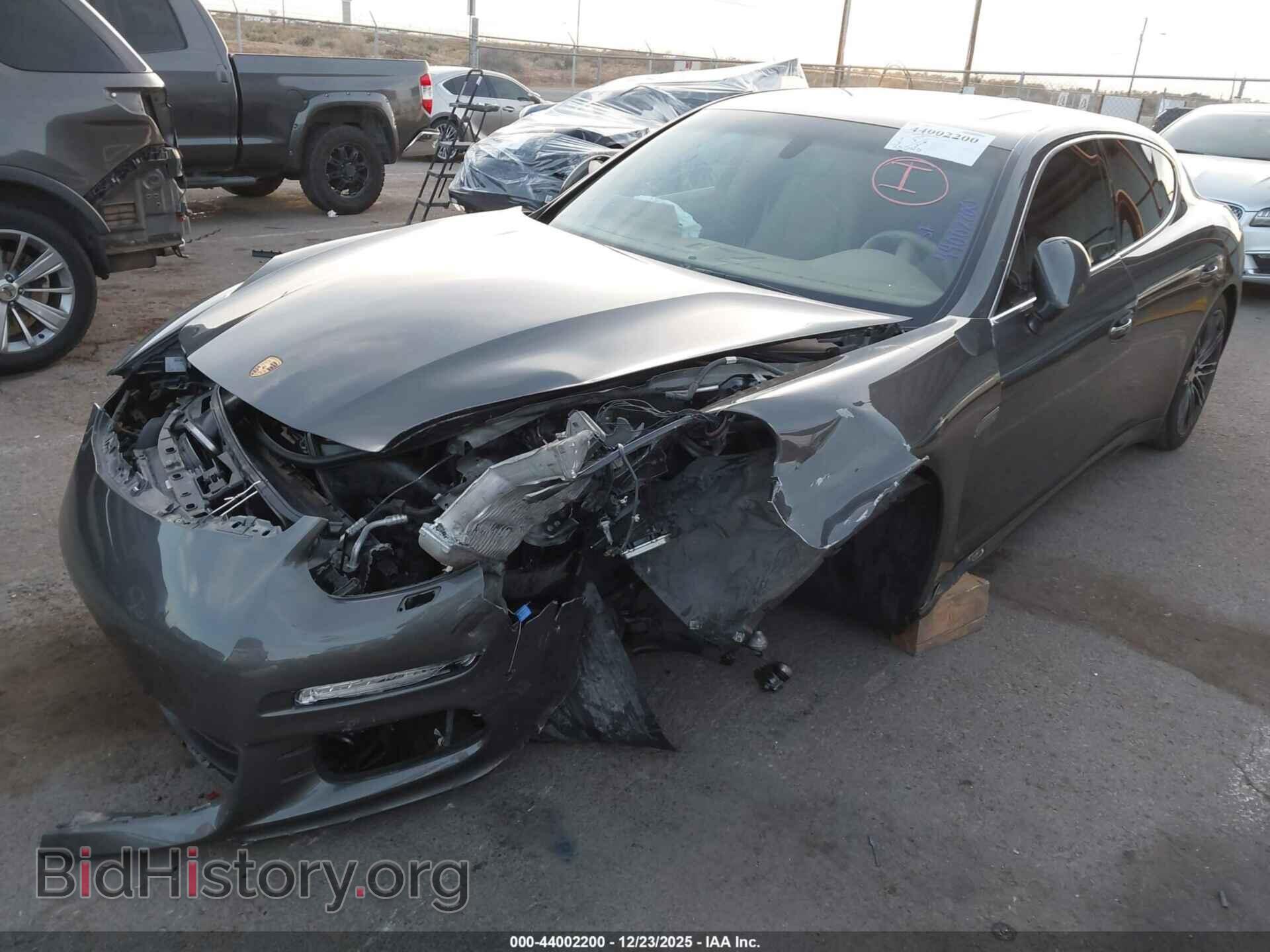 2016 PORSCHE PANAMERA - VIN: WP0AB2A7XGL050189 - Фото 2