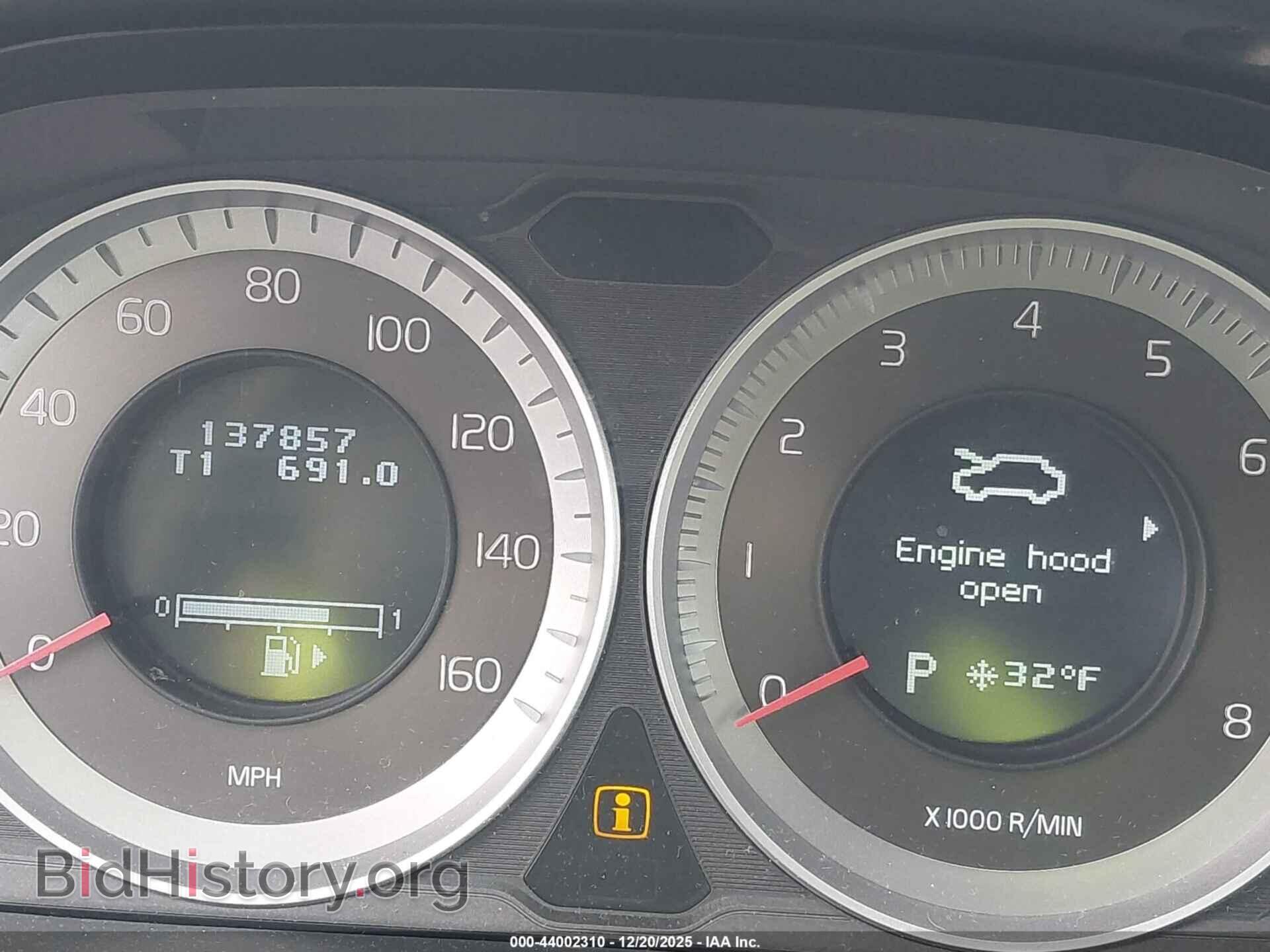 2012 VOLVO S60 - VIN: YV1622FS9C2088350 - Фото 7