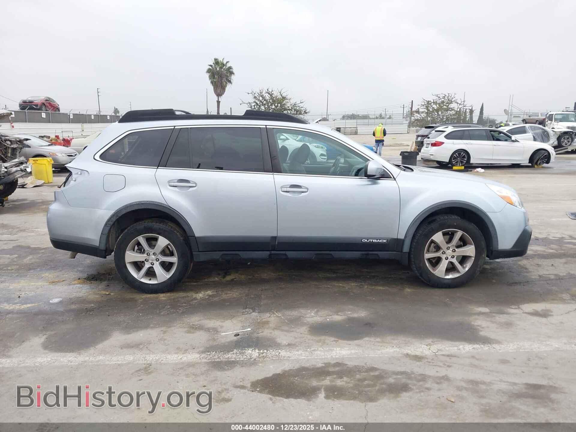 2014 SUBARU OUTBACK - VIN: 4S4BRDNC4E2202694 - Фото 14