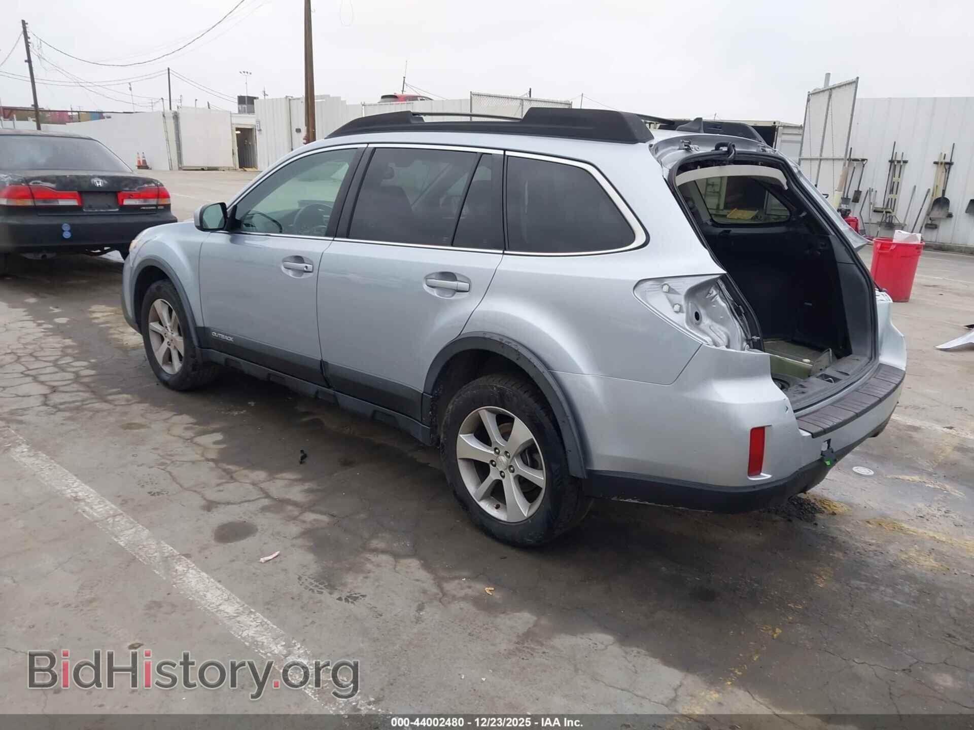 2014 SUBARU OUTBACK - VIN: 4S4BRDNC4E2202694 - Фото 3