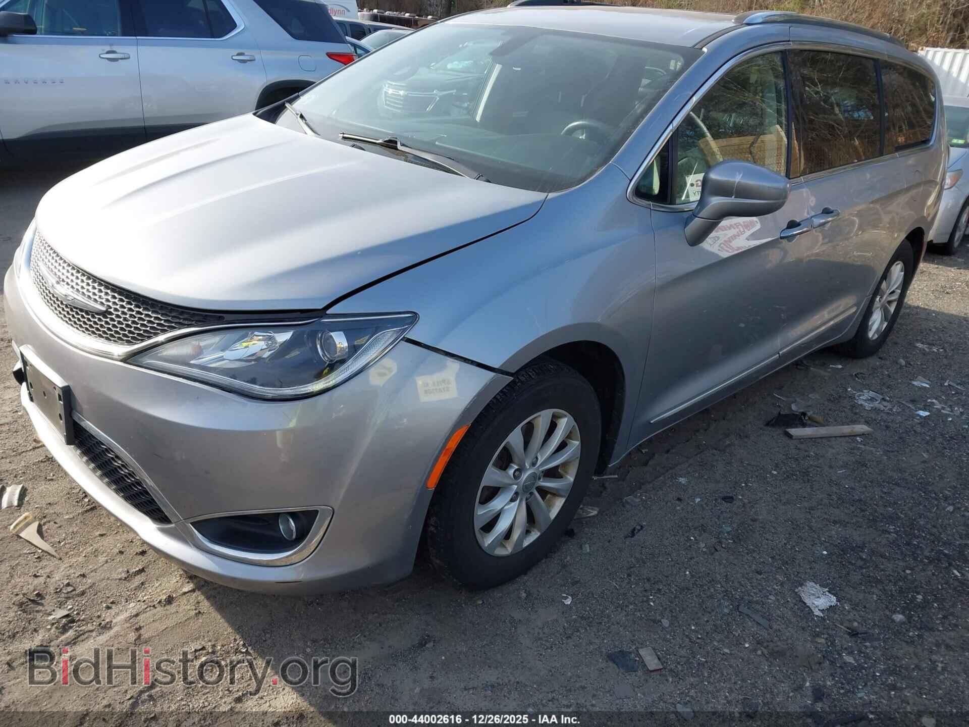 2019 CHRYSLER PACIFICA - VIN: 2C4RC1BG7KR732553 - Фото 2