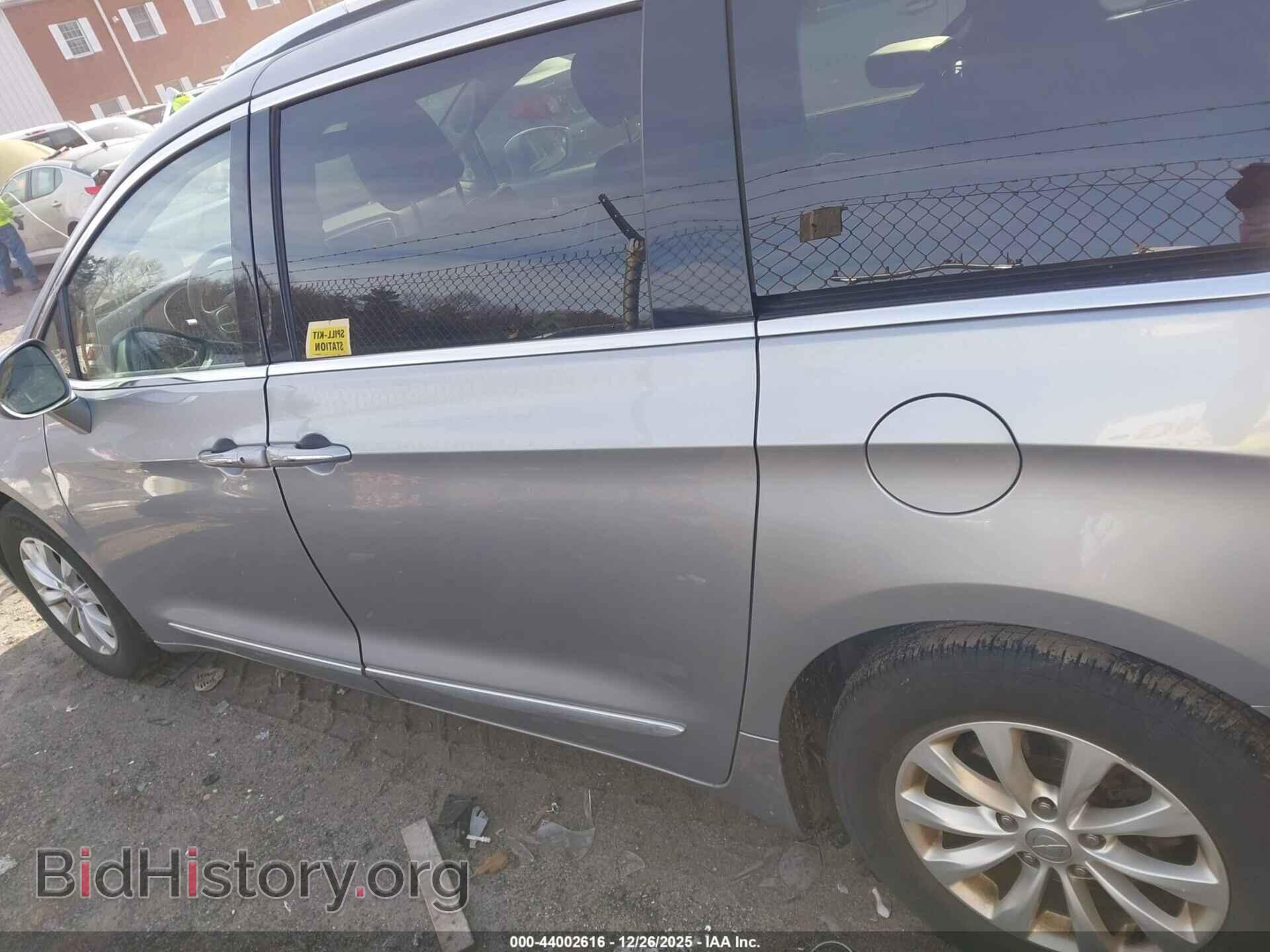 2019 CHRYSLER PACIFICA - VIN: 2C4RC1BG7KR732553 - Фото 14