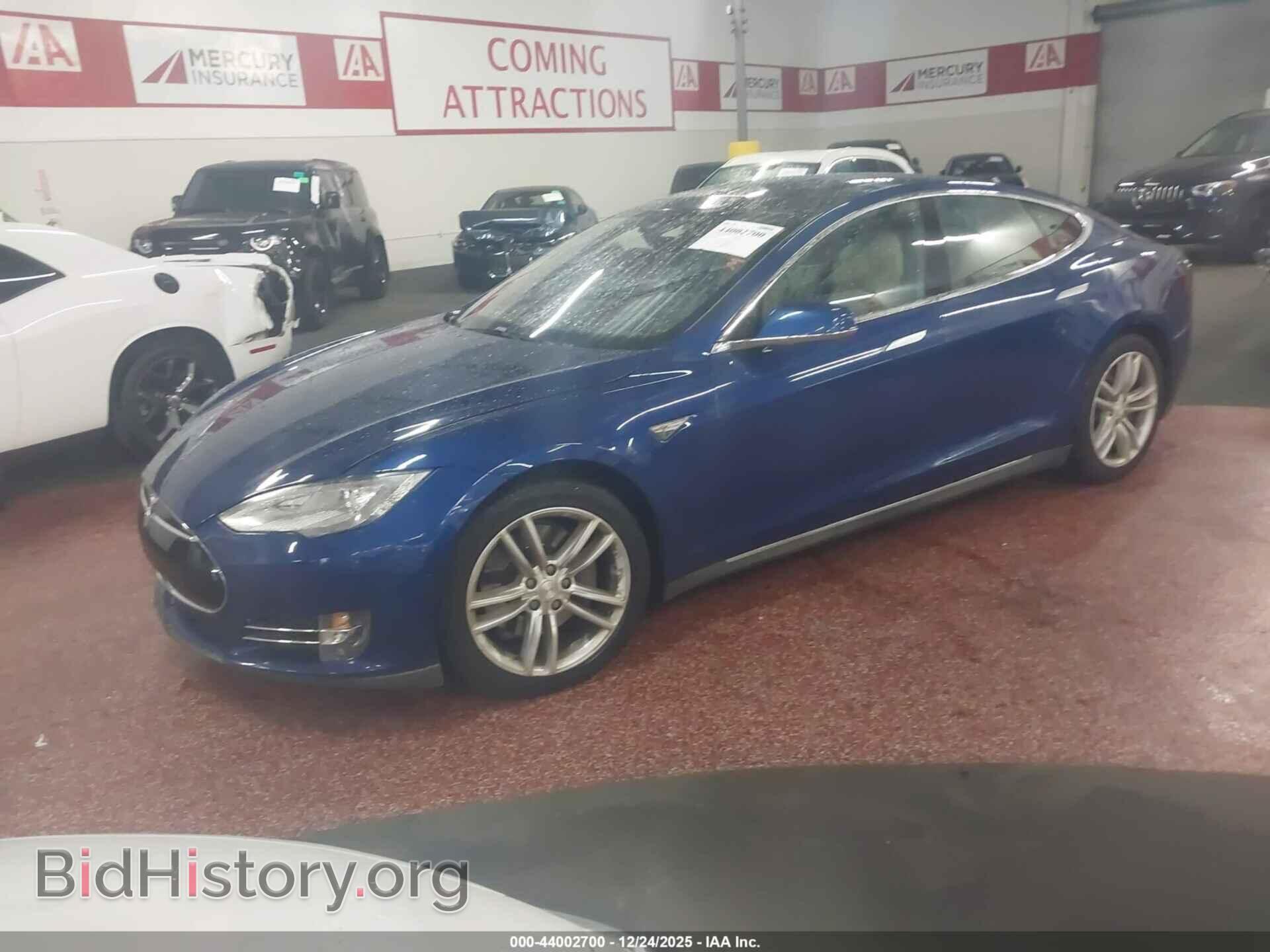 2015 TESLA MODEL S - VIN: 5YJSA1E26FF112821 - Photo 2