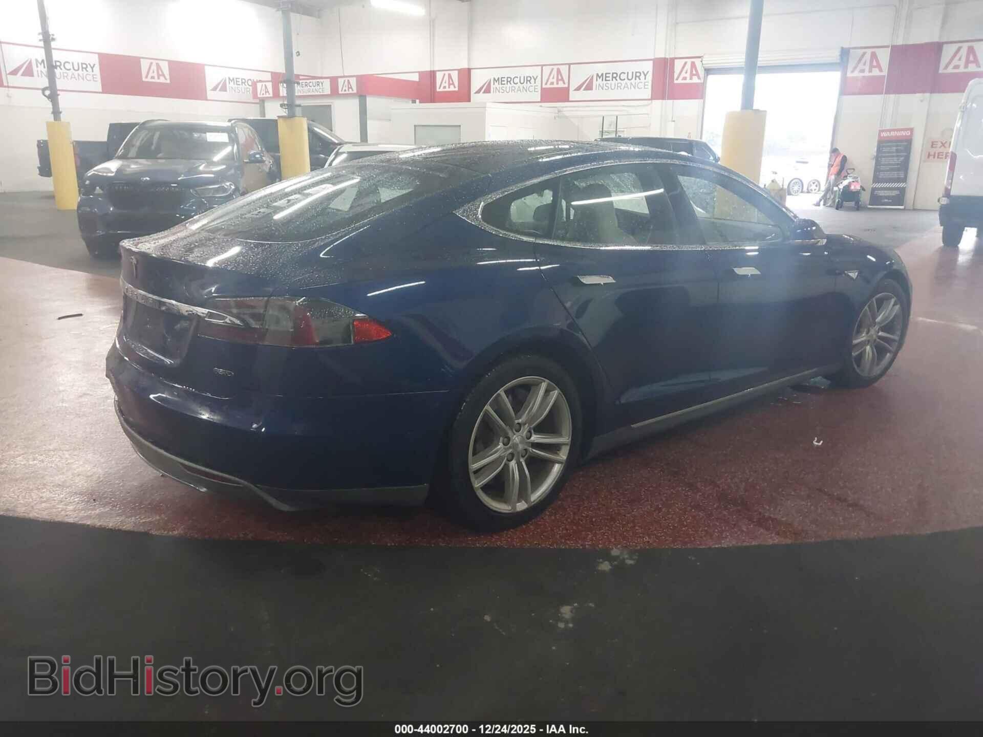 2015 TESLA MODEL S - VIN: 5YJSA1E26FF112821 - Photo 4