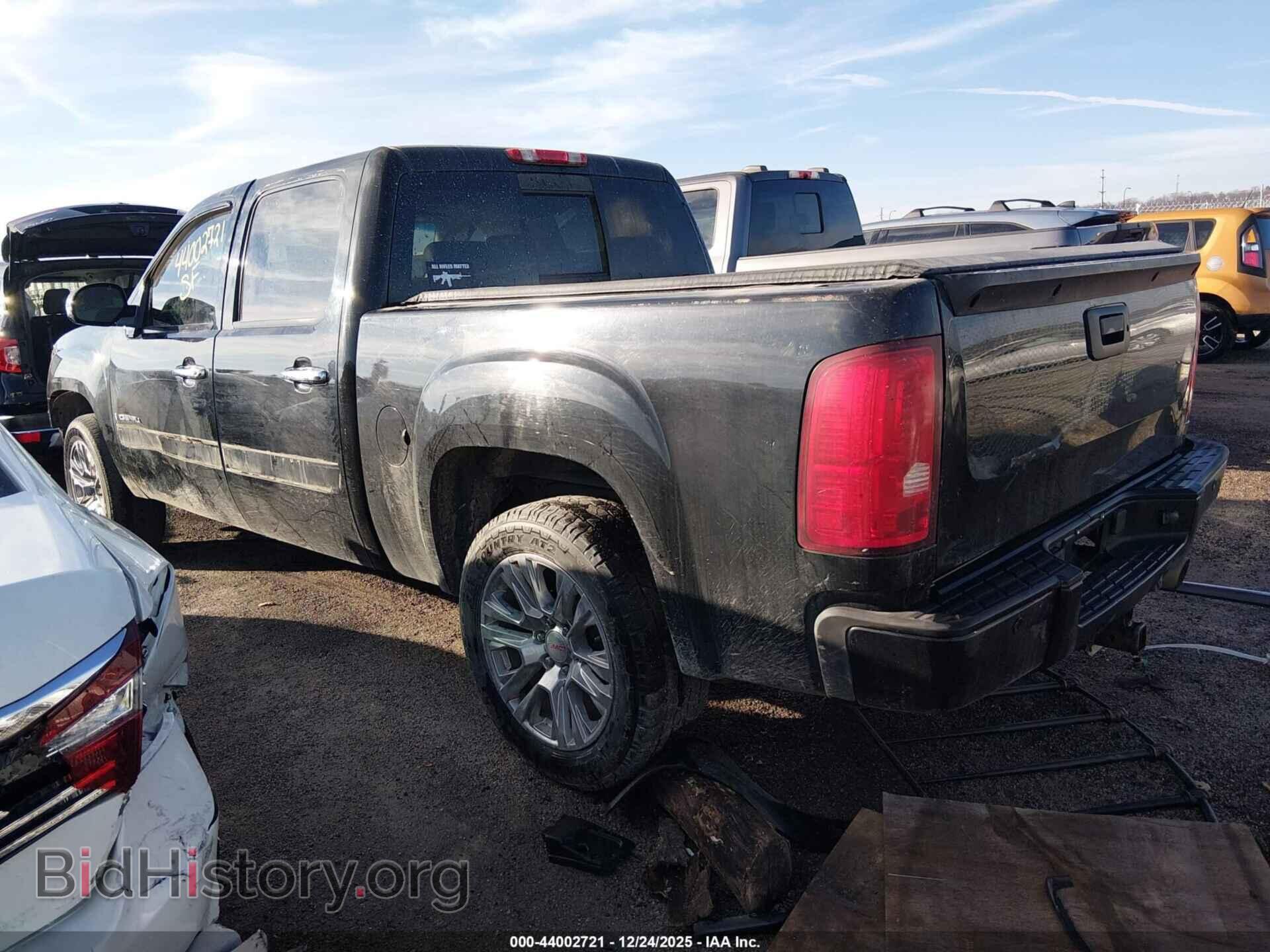2008 GMC SIERRA 1500 - VIN: 2GTEC638081265700 - Фото 3