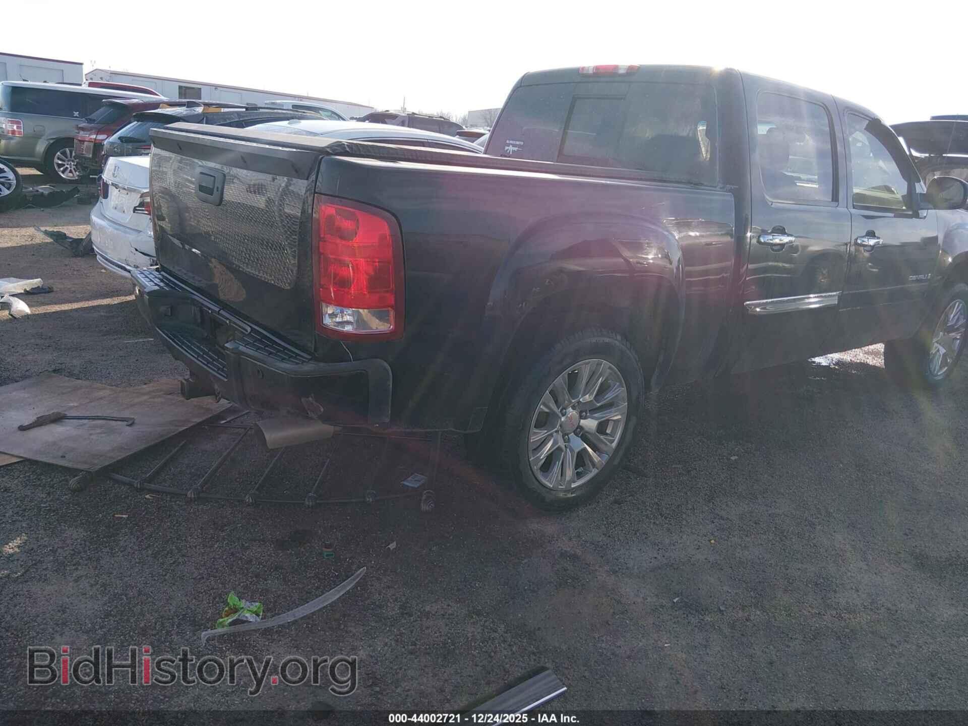 2008 GMC SIERRA 1500 - VIN: 2GTEC638081265700 - Фото 4