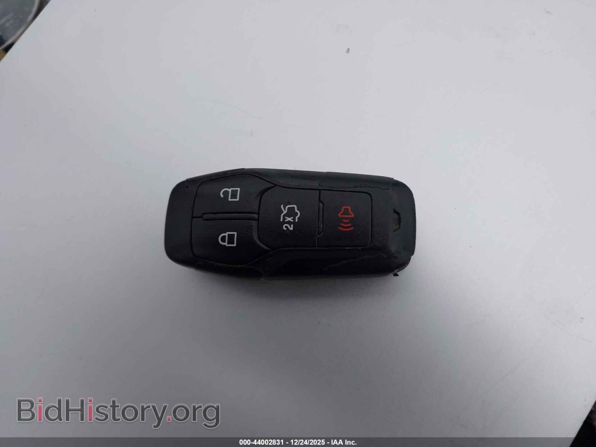 2016 FORD EDGE - VIN: 2FMPK3J90GBC18063 - Photo 11