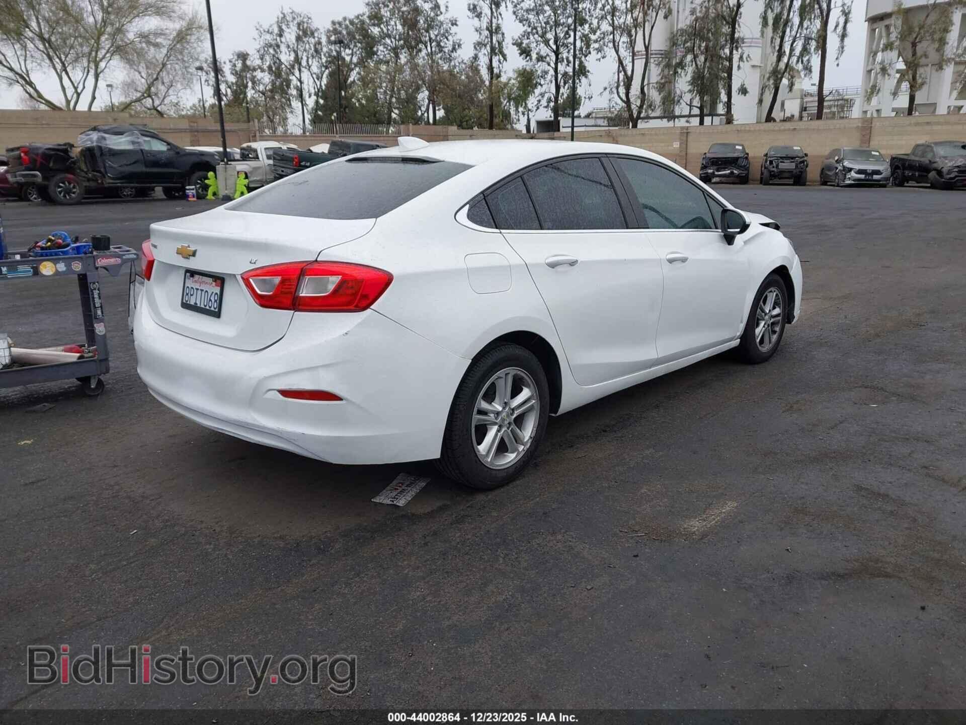 2018 CHEVROLET CRUZE - VIN: 1G1BE5SM3J7157708 - Фото 4
