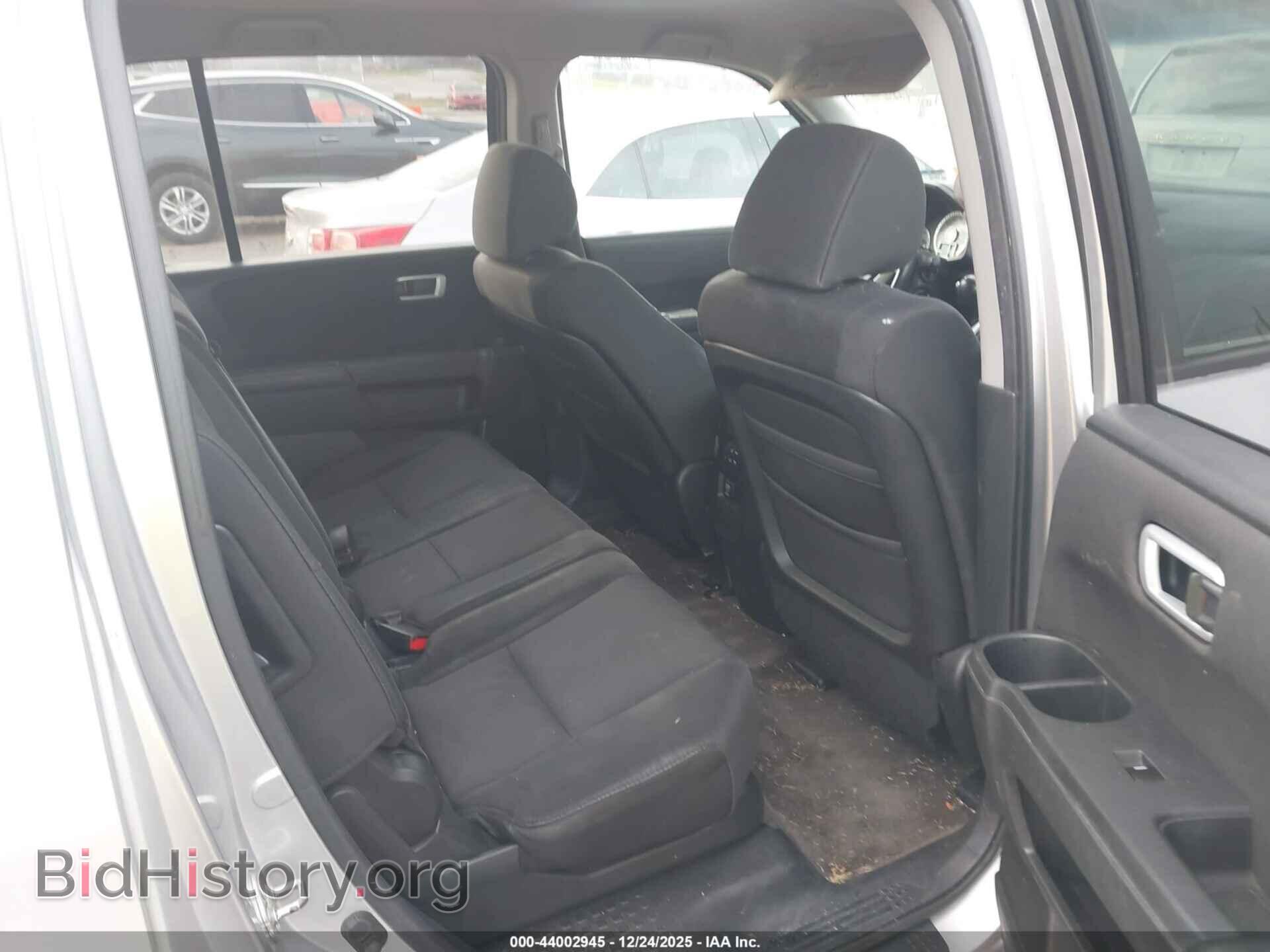 2011 HONDA PILOT - VIN: 5FNYF3H22BB053134 - Фото 8