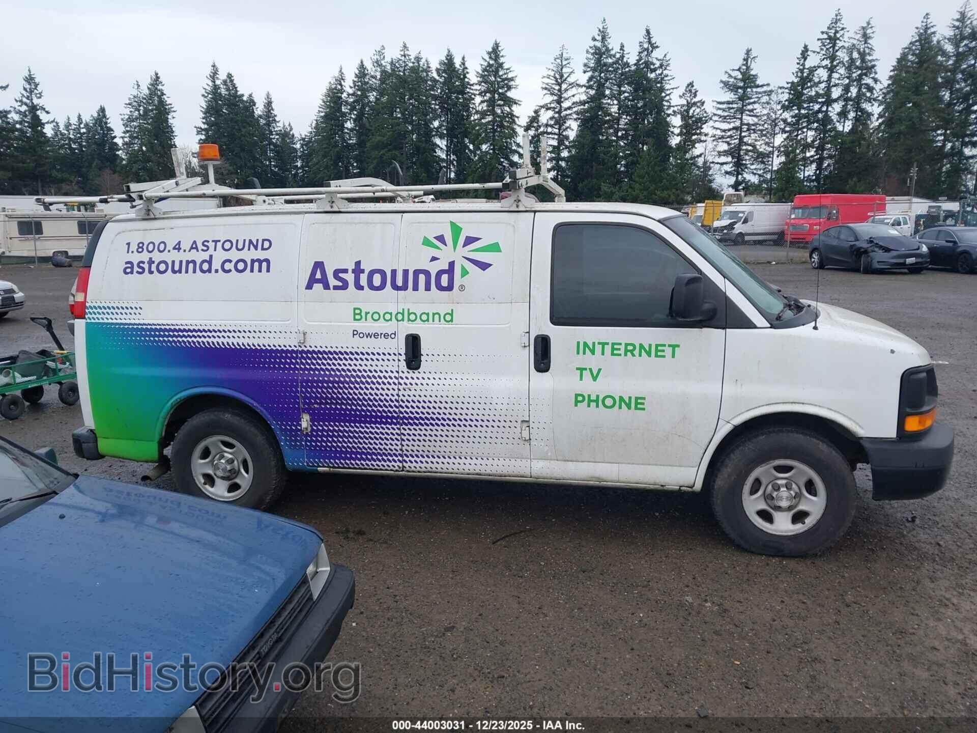 2008 CHEVROLET EXPRESS - VIN: 1GCFG15X881221028 - Photo 17