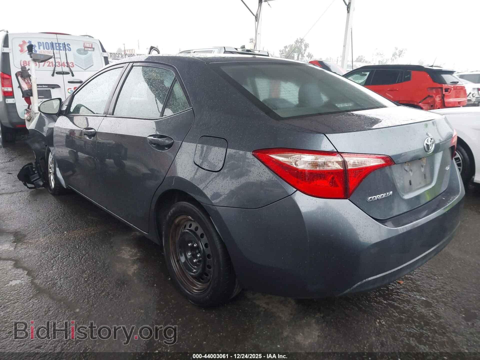 2018 TOYOTA COROLLA - VIN: 2T1BURHE7JC073374 - Фото 3