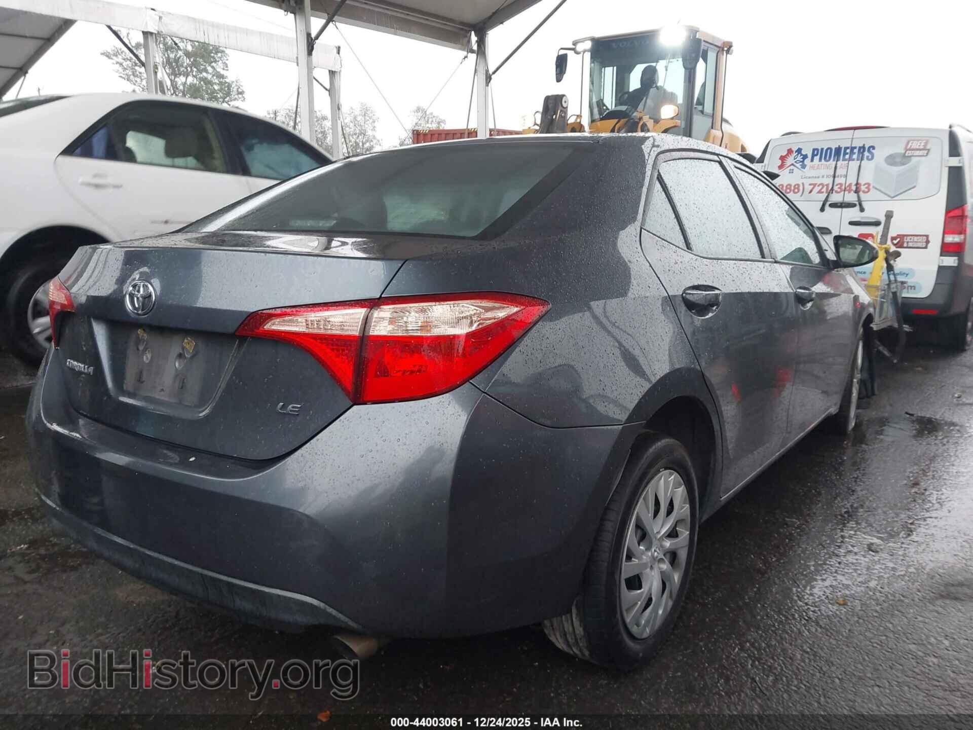 2018 TOYOTA COROLLA - VIN: 2T1BURHE7JC073374 - Фото 4