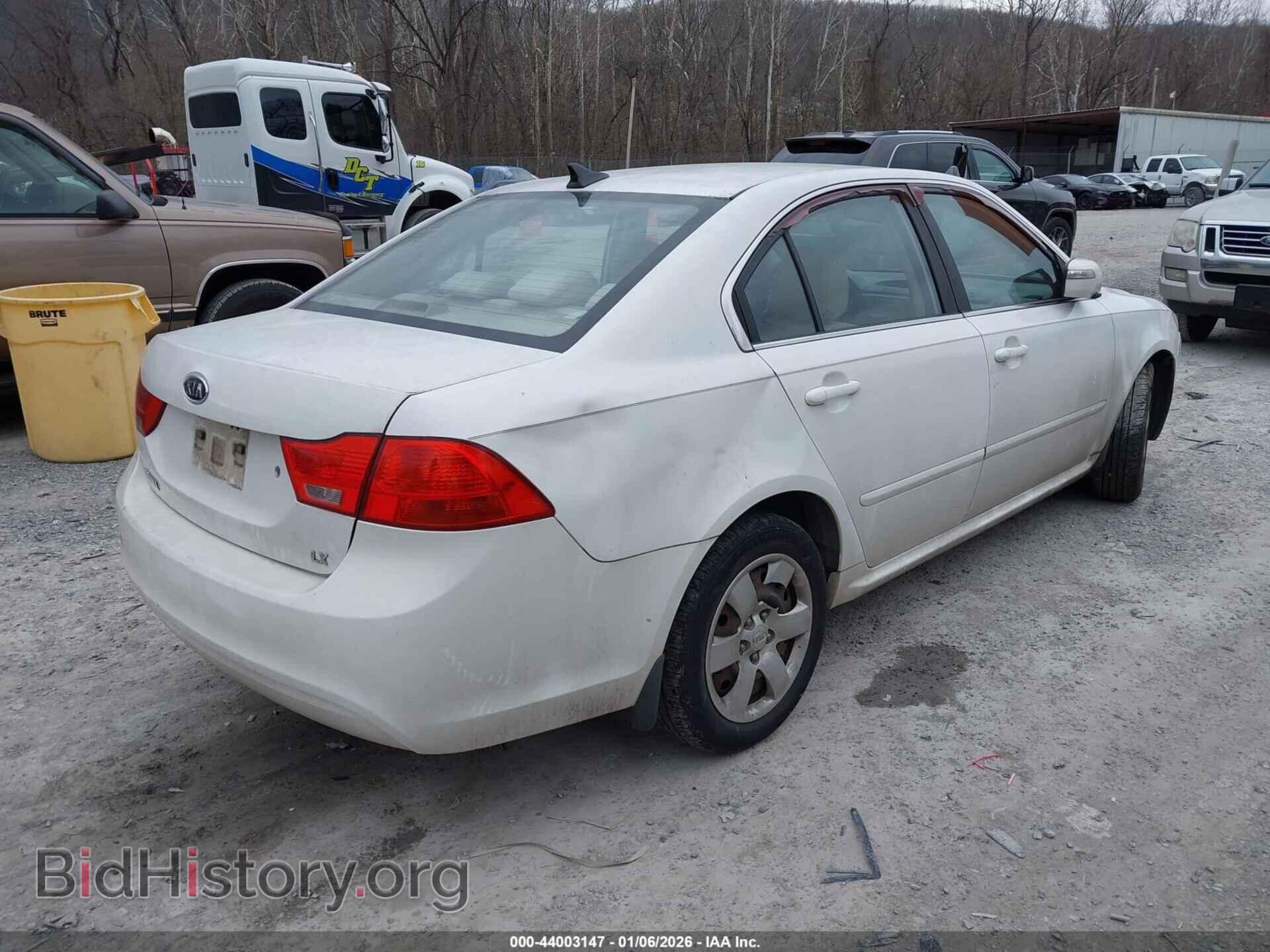 2009 KIA OPTIMA - VIN: KNAGE228895359706 - Фото 4