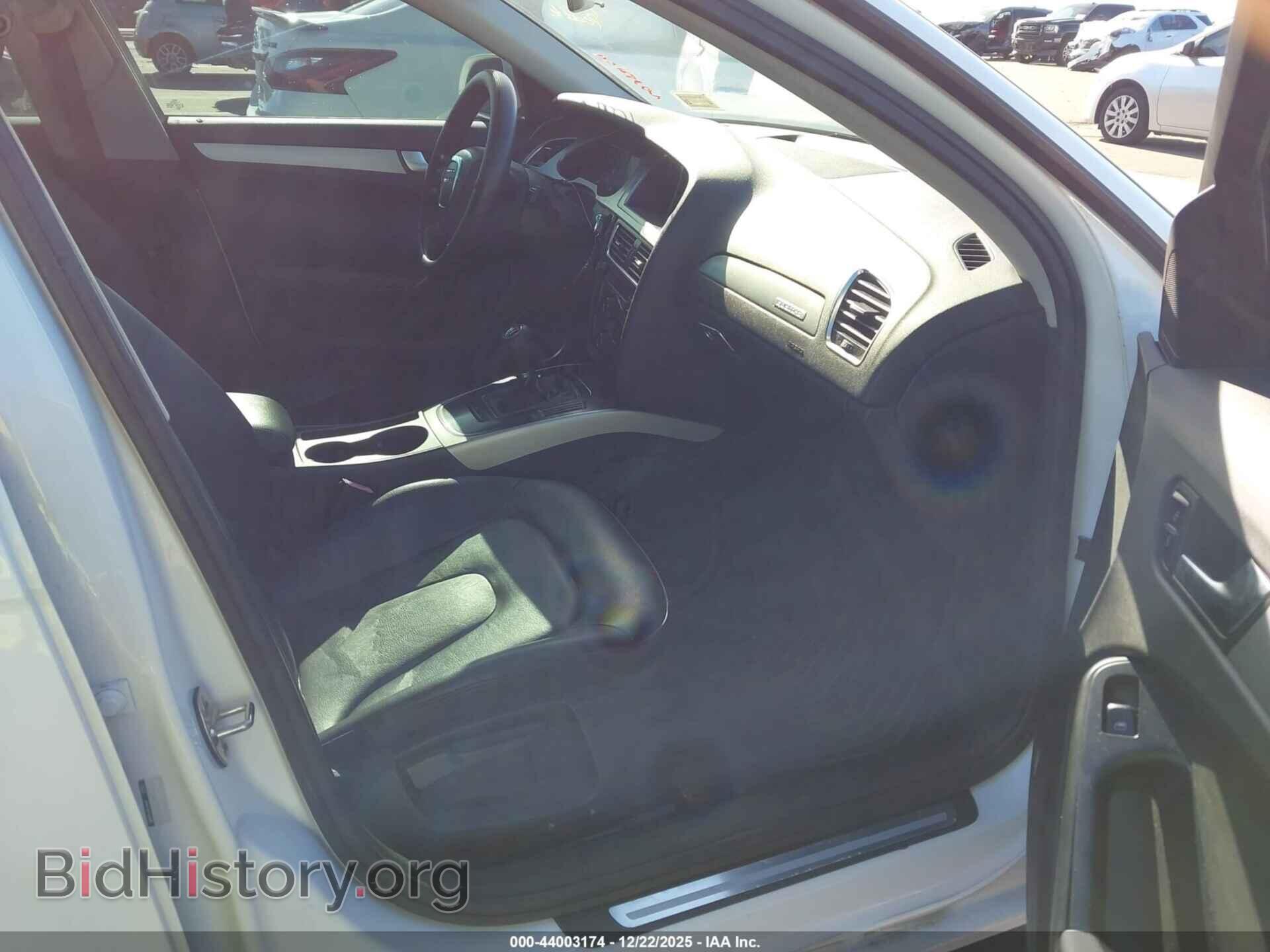 2012 AUDI A4 - VIN: WAUDFCFL5CN019750 - Photo 5