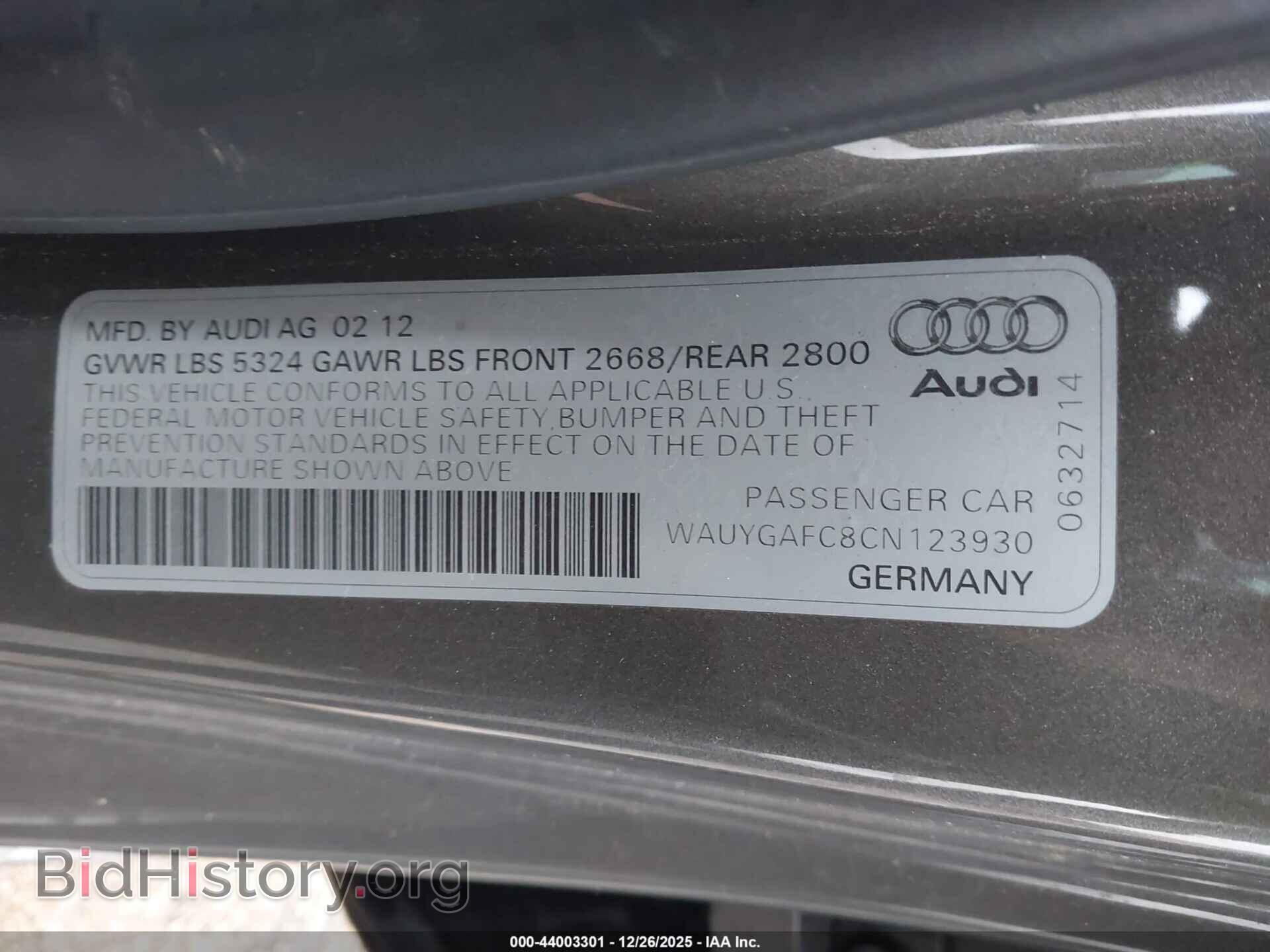 2012 AUDI A7 - VIN: WAUYGAFC8CN123930 - Фото 9