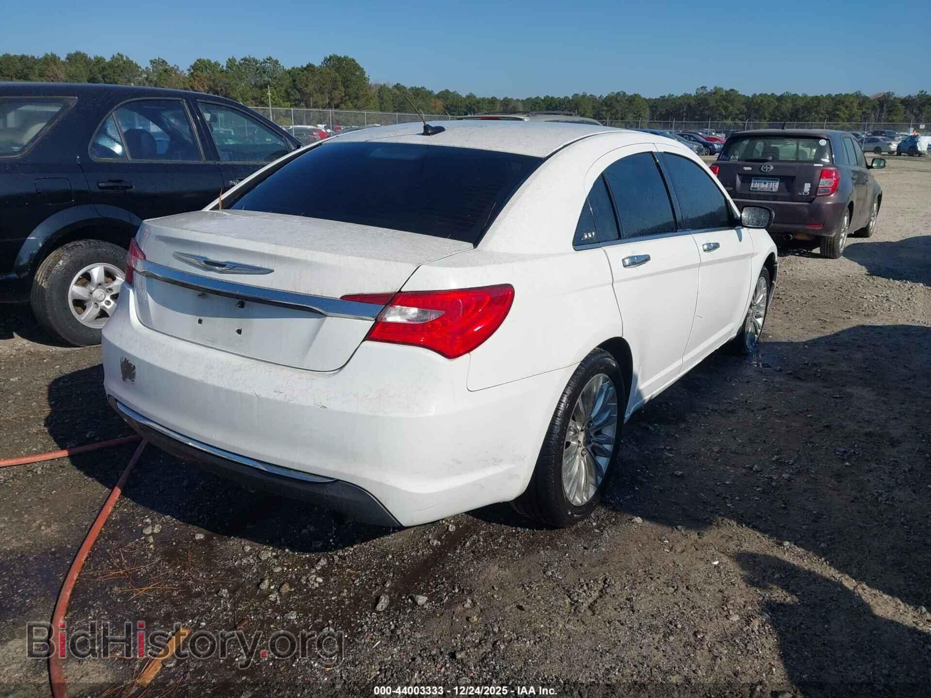2012 CHRYSLER 200 - VIN: 1C3CCBCBXCN302369 - Фото 4