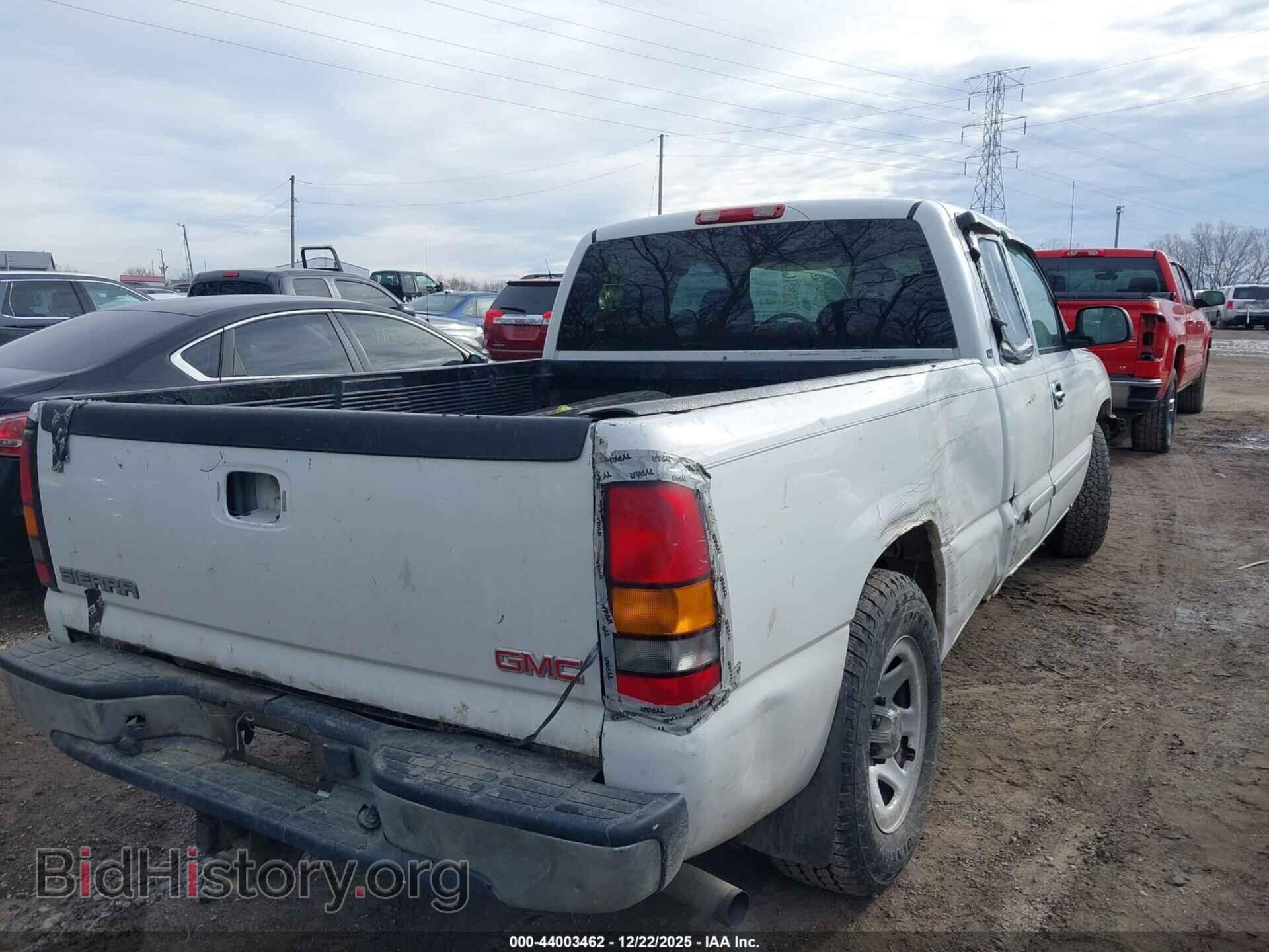 2005 GMC SIERRA 1500 - VIN: 2GTEC19TX51216854 - Фото 6