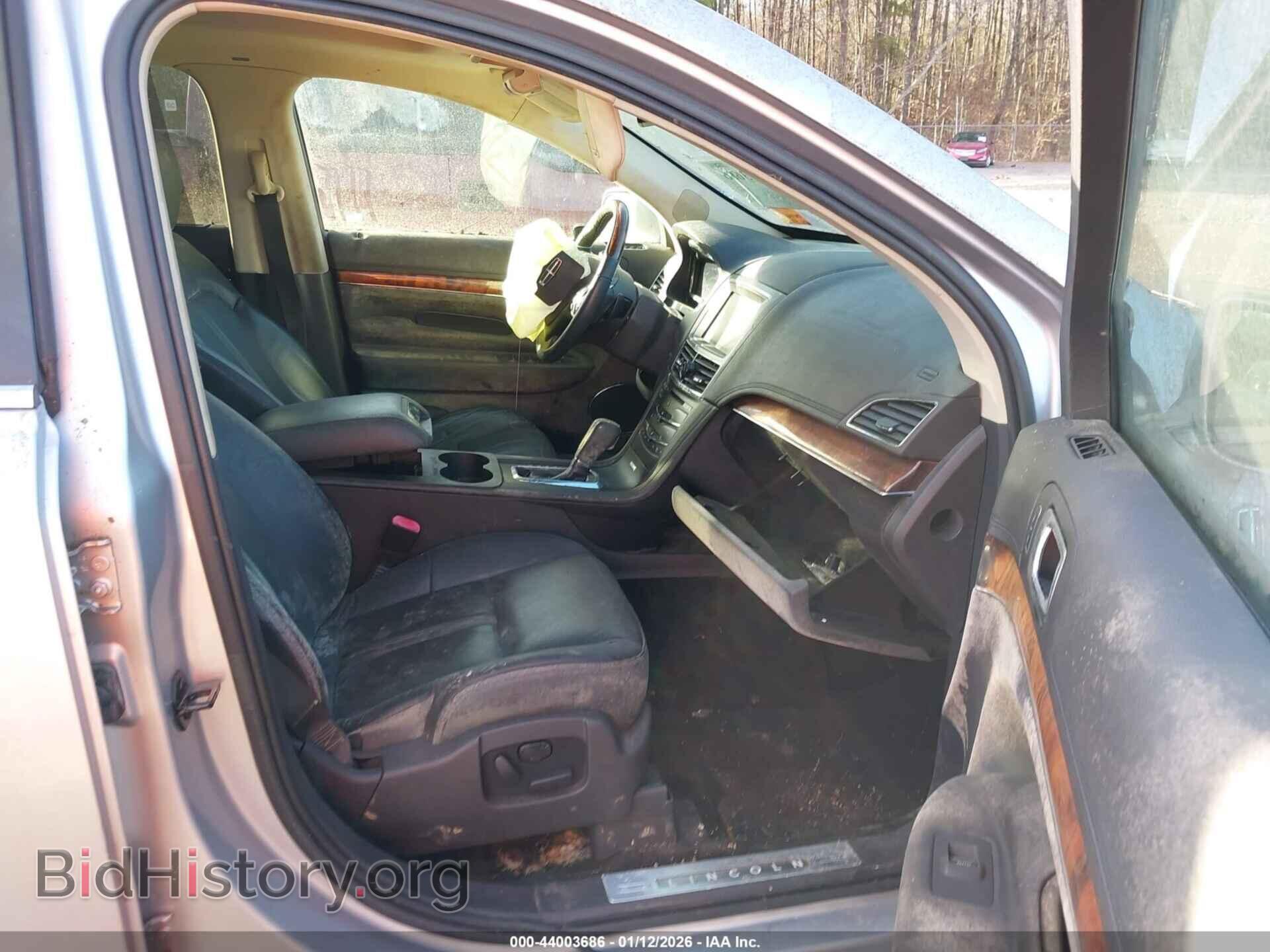 2015 LINCOLN MKT - VIN: 2LMHJ5FK4FBL00394 - Фото 5