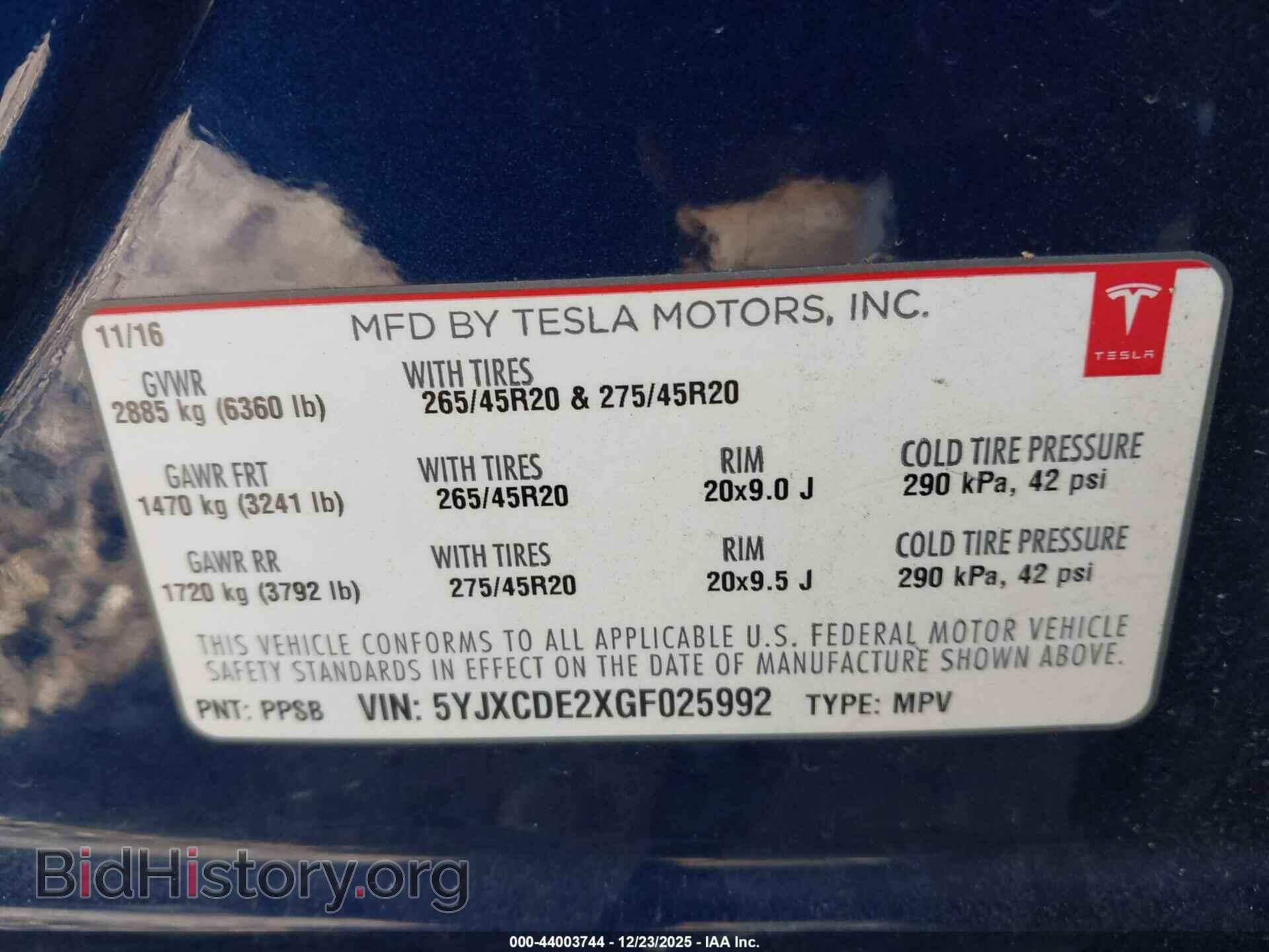 2016 TESLA MODEL X - VIN: 5YJXCDE2XGF025992 - Photo 9