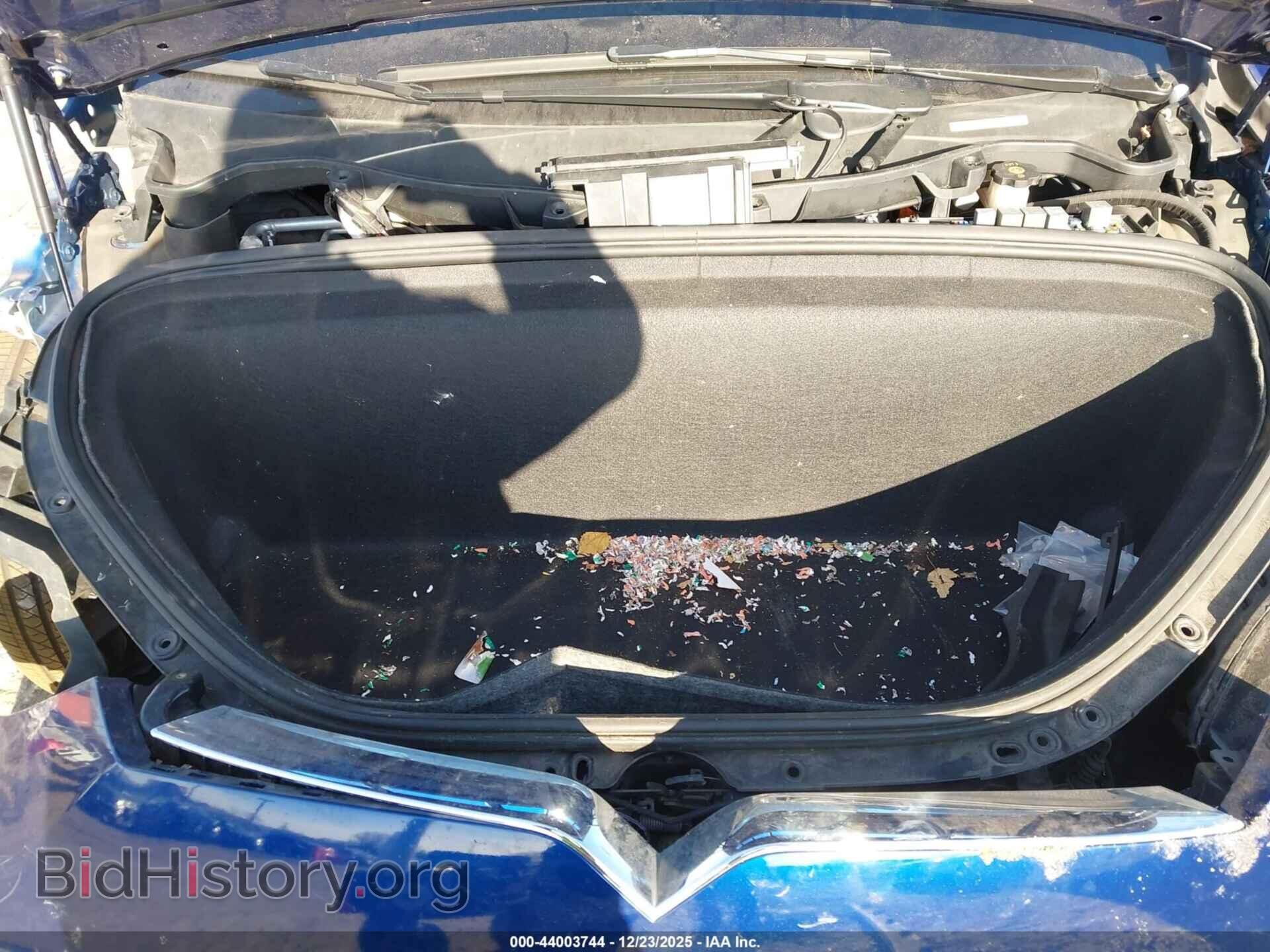2016 TESLA MODEL X - VIN: 5YJXCDE2XGF025992 - Photo 10