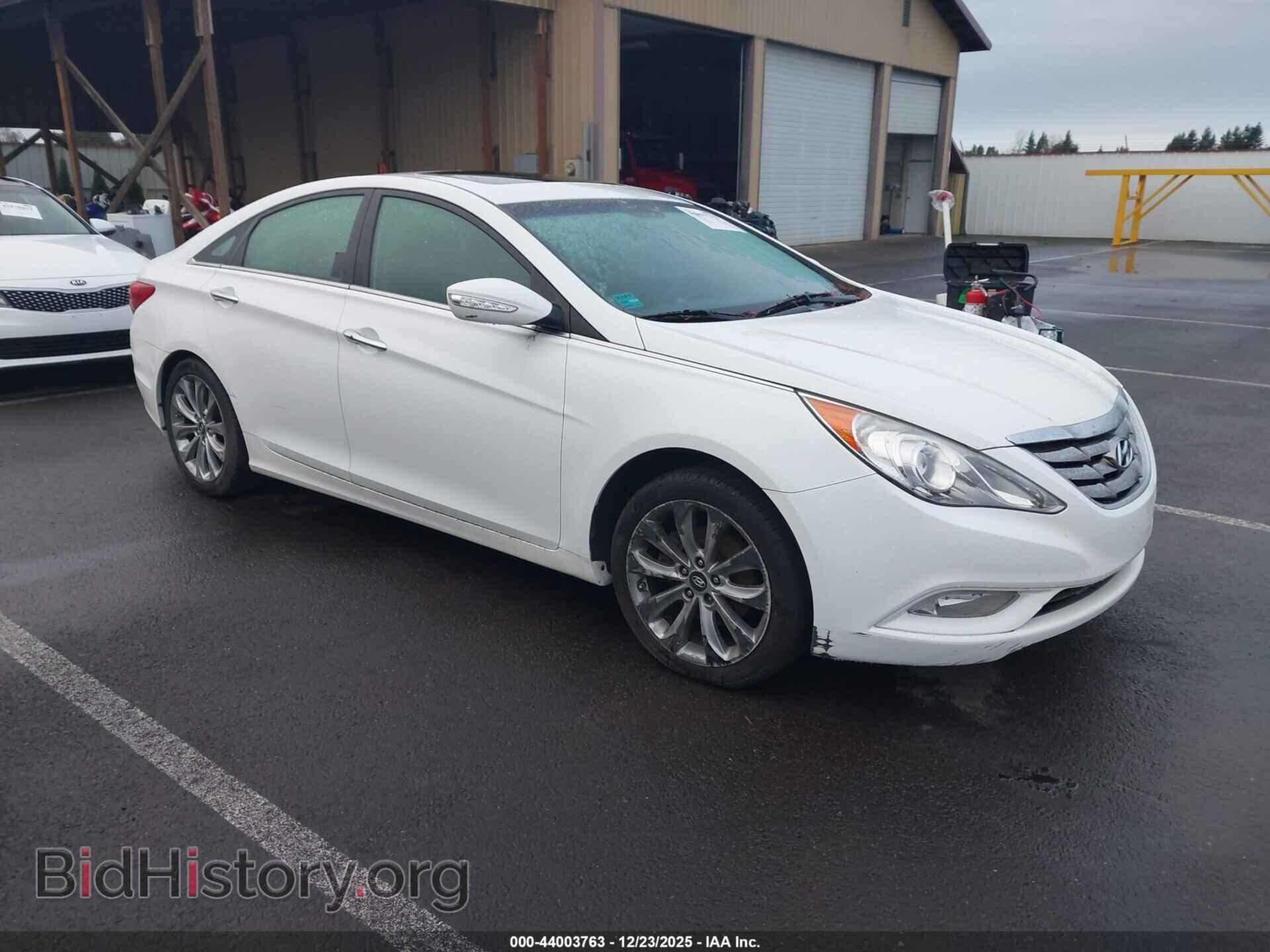 Photo 5NPEC4ABXBH275451 - HYUNDAI SONATA 2011