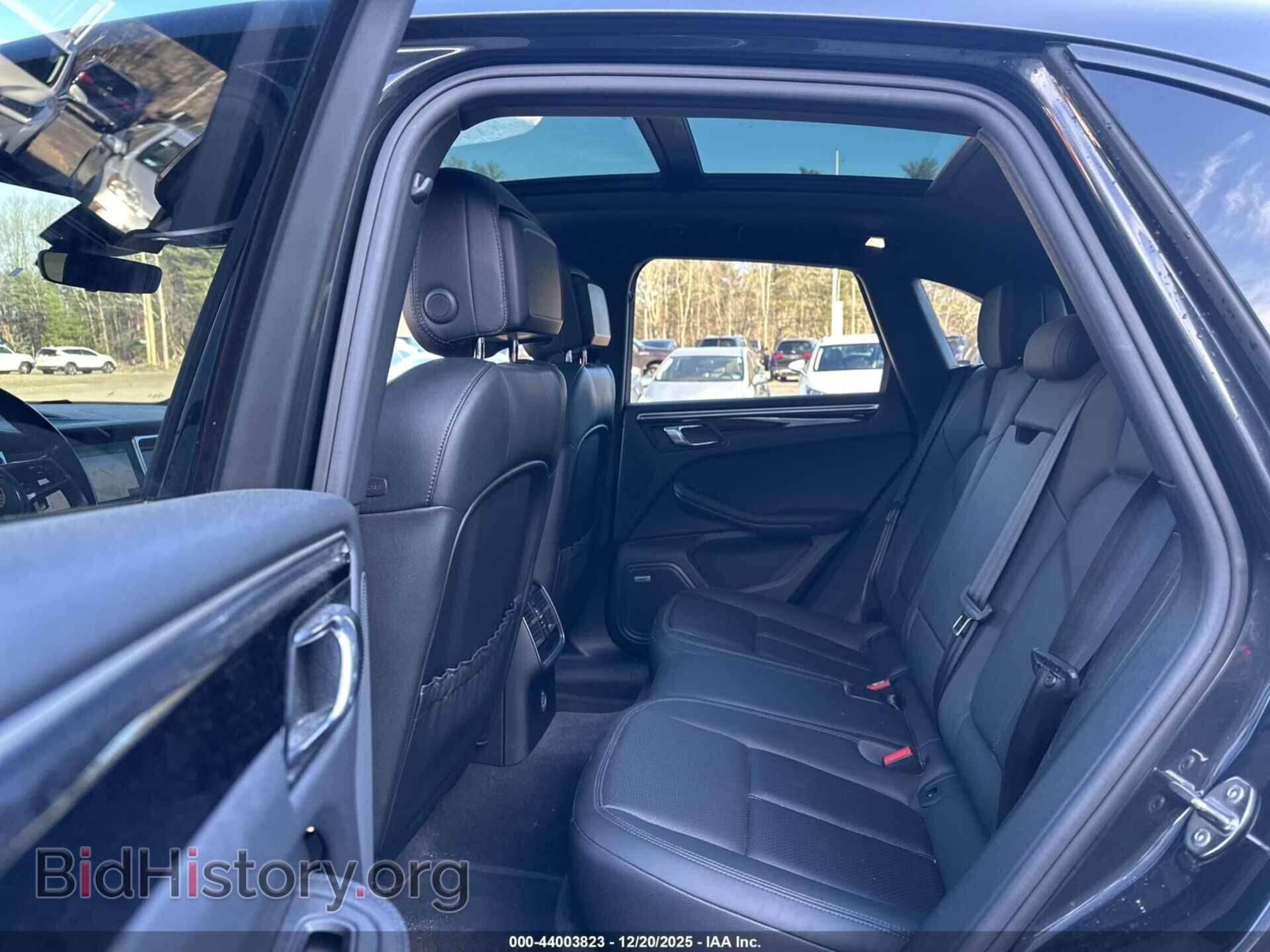 2019 PORSCHE MACAN - VIN: WP1AA2A52KLB02083 - Photo 8