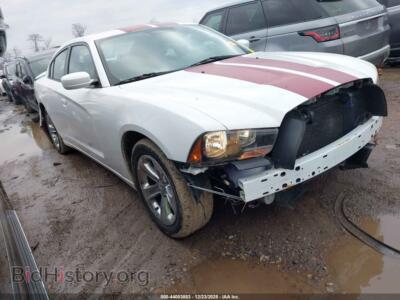 2012 Dodge CHARGER SXT, белый — VIN 2C3CDXHG8CH215562, IAAI