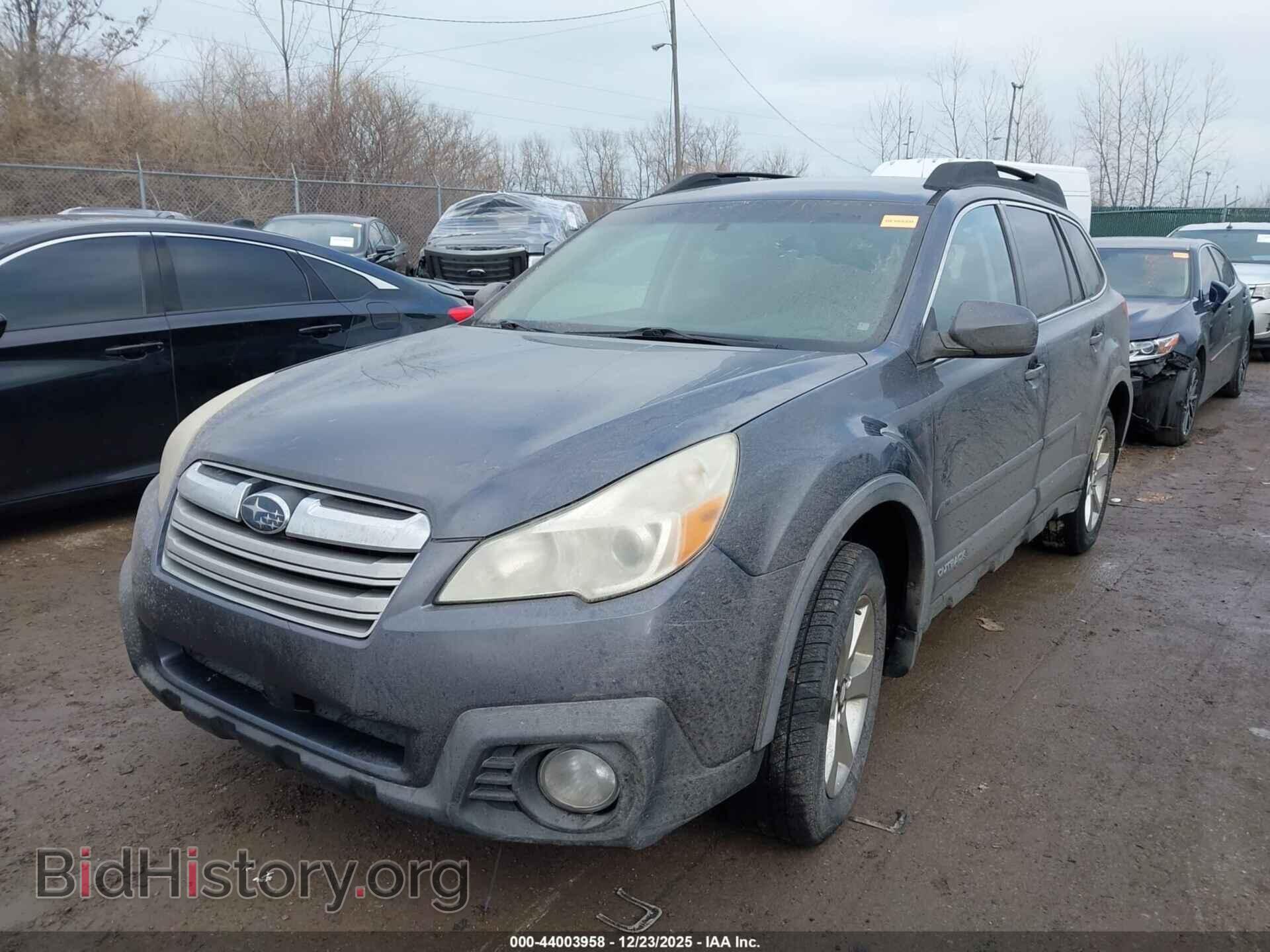 2014 SUBARU OUTBACK - VIN: 4S4BRCCC1E3217502 - Фото 2