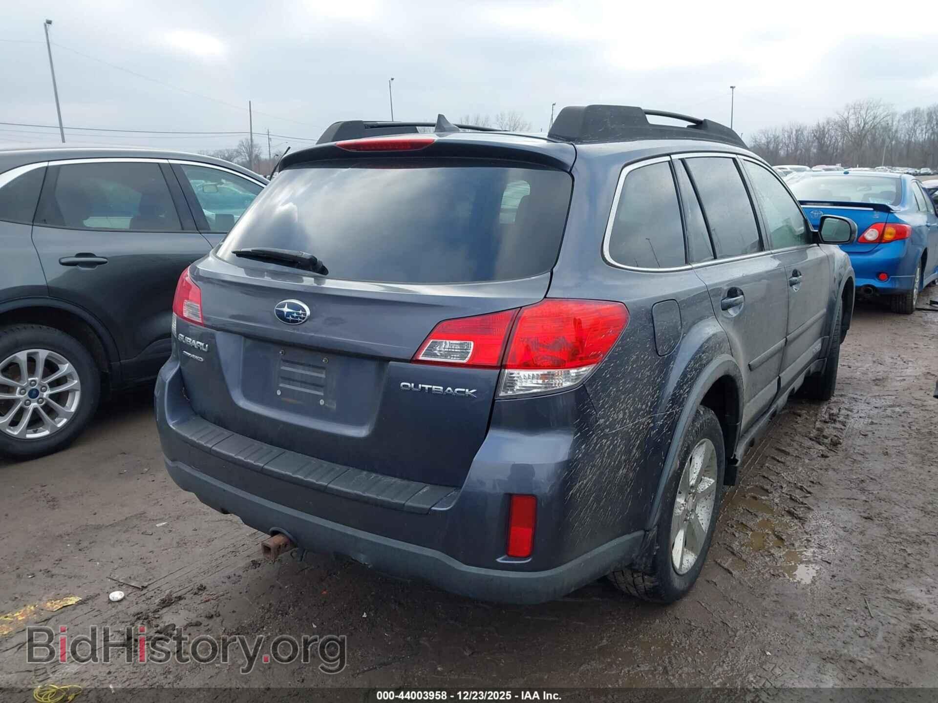 2014 SUBARU OUTBACK - VIN: 4S4BRCCC1E3217502 - Фото 4