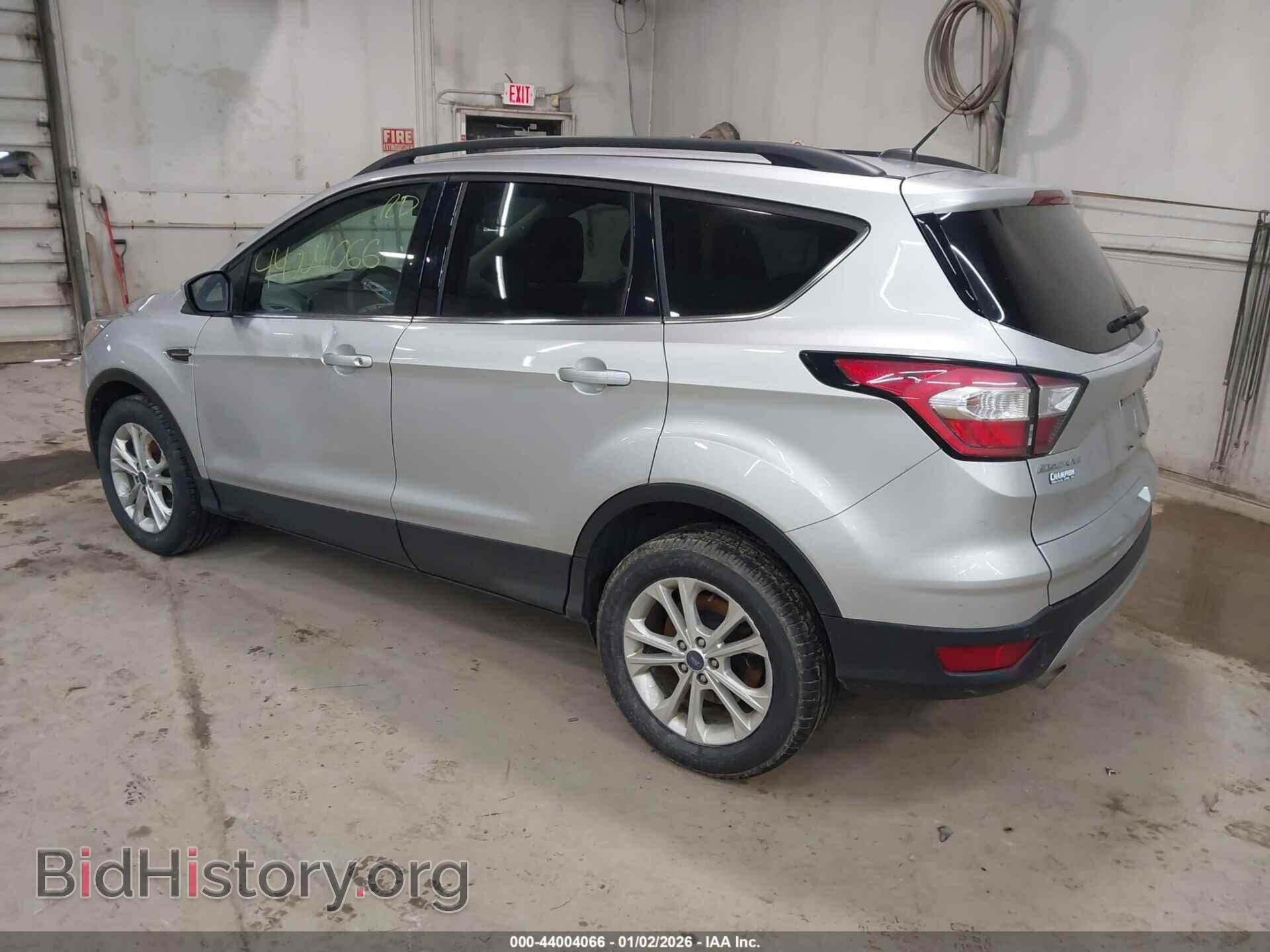 2017 FORD ESCAPE - VIN: 1FMCU9GD7HUC75332 - Фото 3