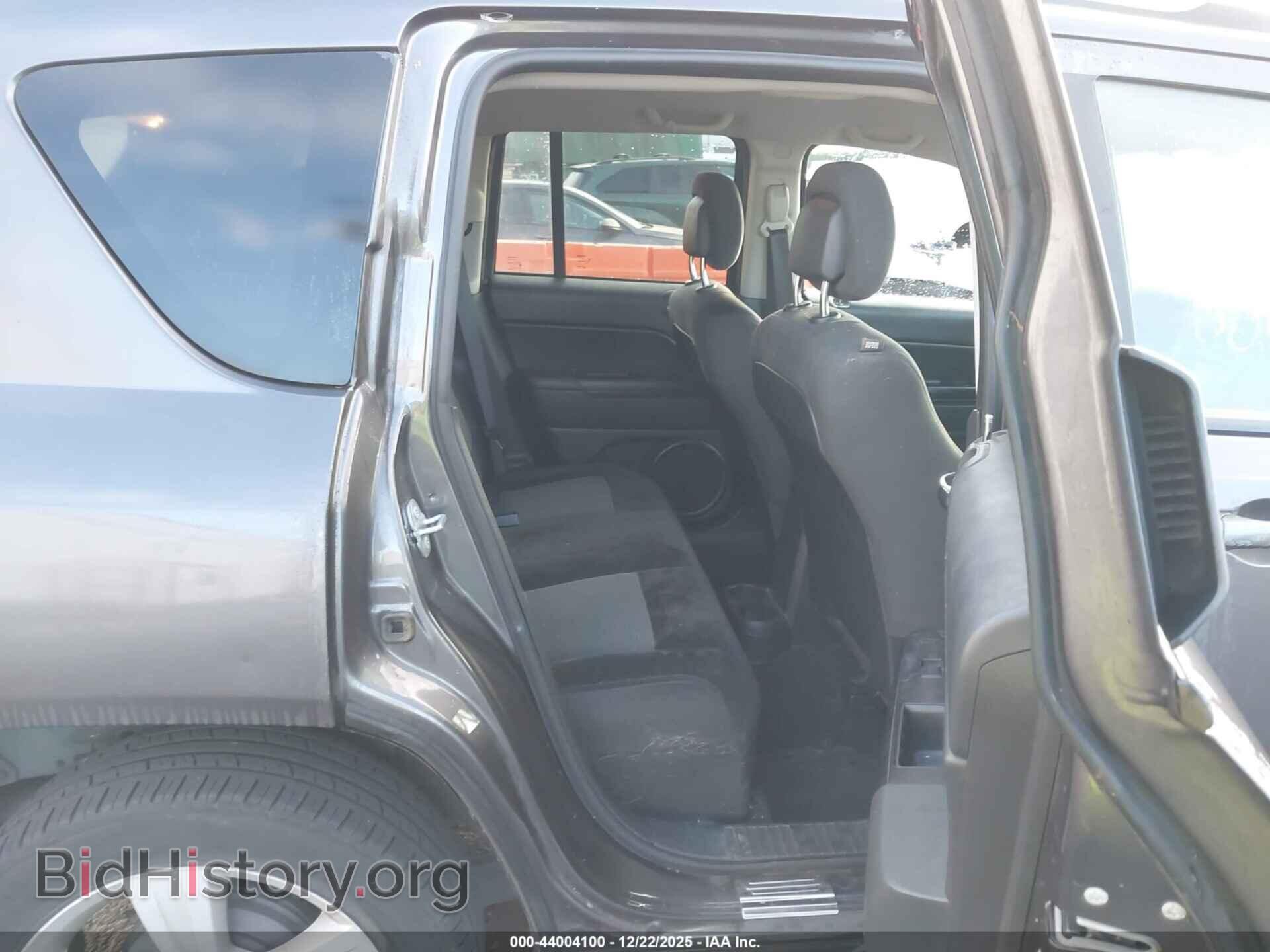 2016 JEEP COMPASS - VIN: 1C4NJCBA9GD643234 - Фото 8