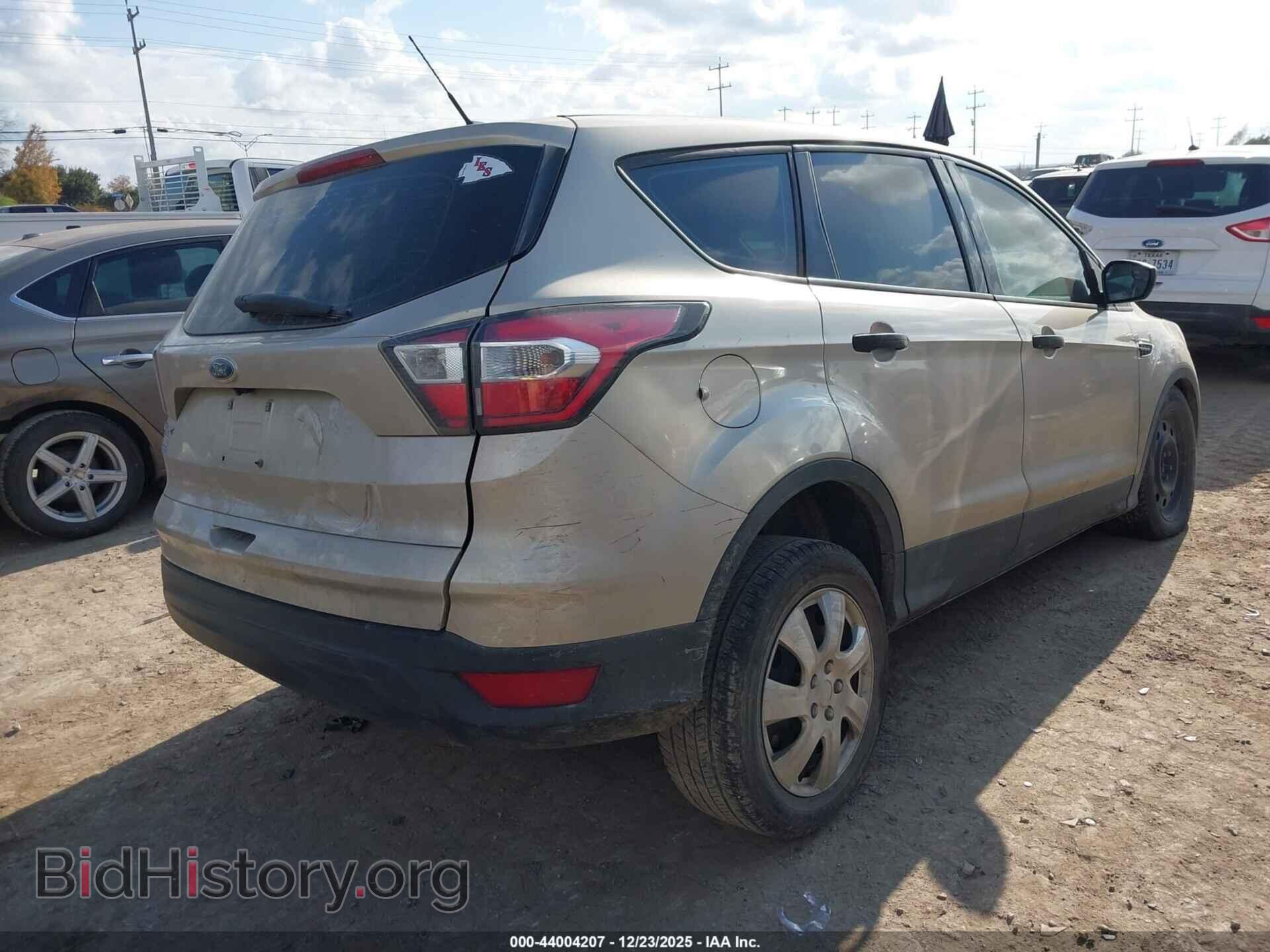 2017 FORD ESCAPE - VIN: 1FMCU0F78HUA22821 - Фото 4