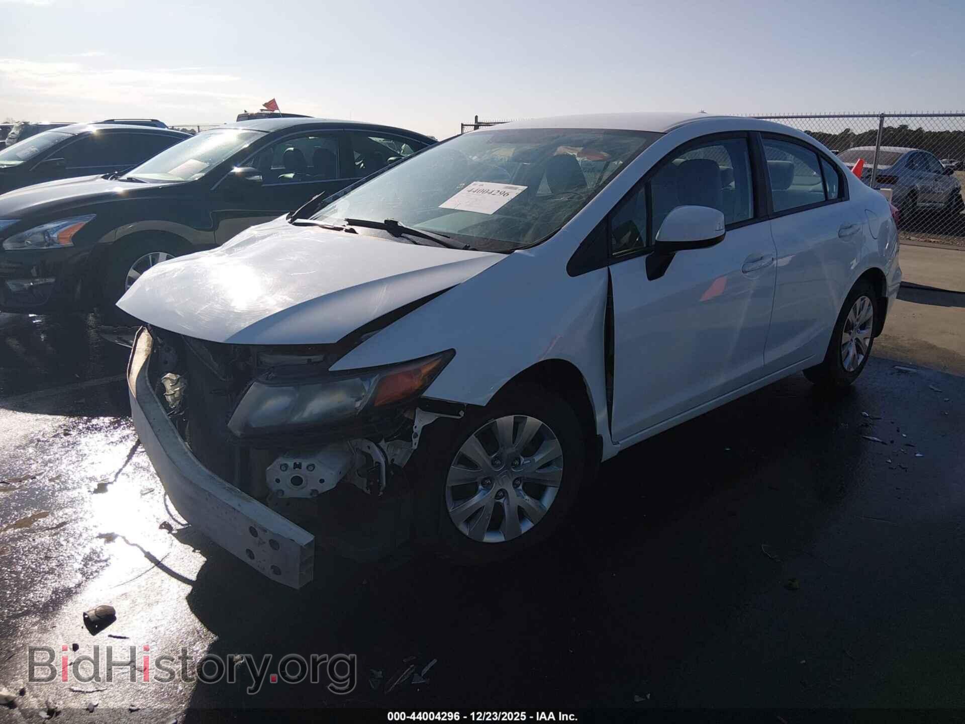 2012 HONDA CIVIC - VIN: 19XFB2F50CE073948 - Фото 2