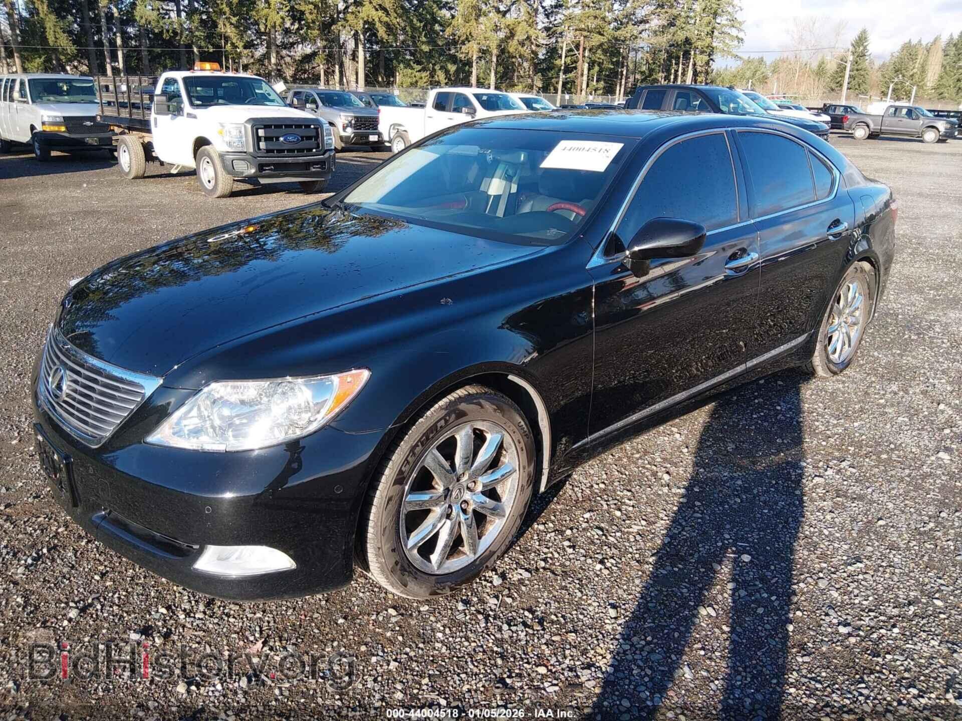 2008 LEXUS LS 460 - VIN: JTHBL46F785058686 - Photo 2