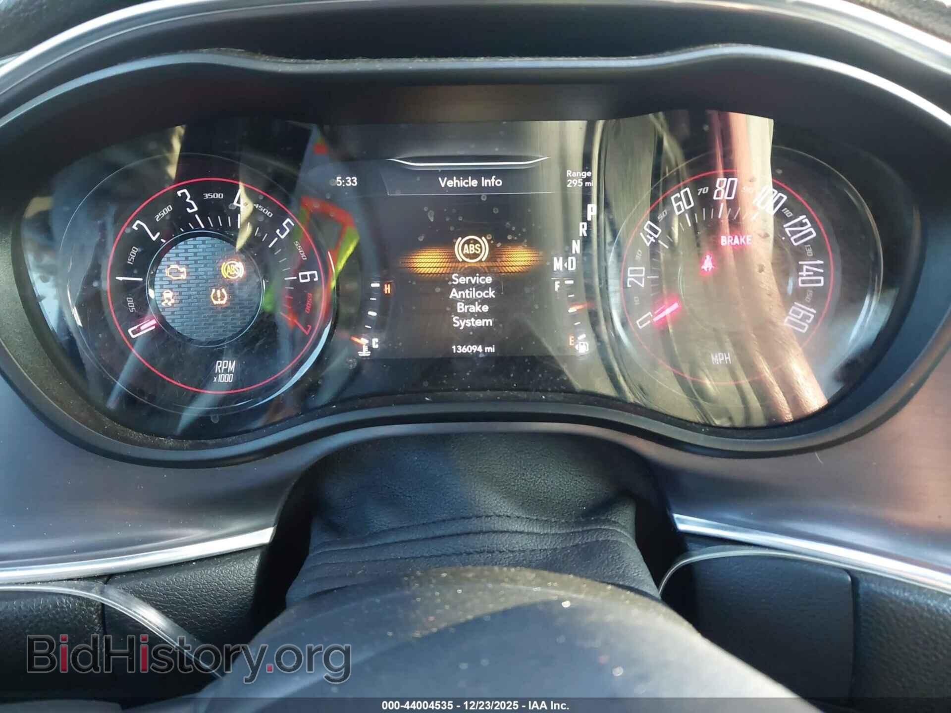 2016 DODGE CHALLENGER - VIN: 2C3CDZAG7GH271844 - Фото 7