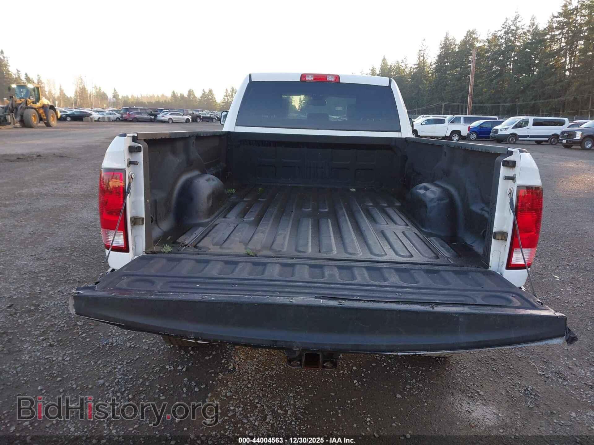 2016 RAM 3500 - VIN: 3C63R3GLXGG374231 - Фото 13