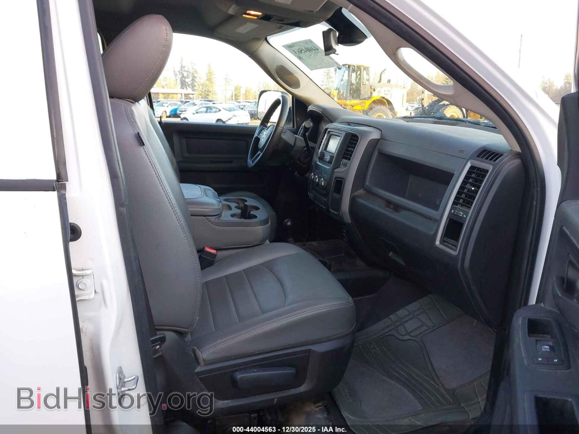 2016 RAM 3500 - VIN: 3C63R3GLXGG374231 - Фото 6