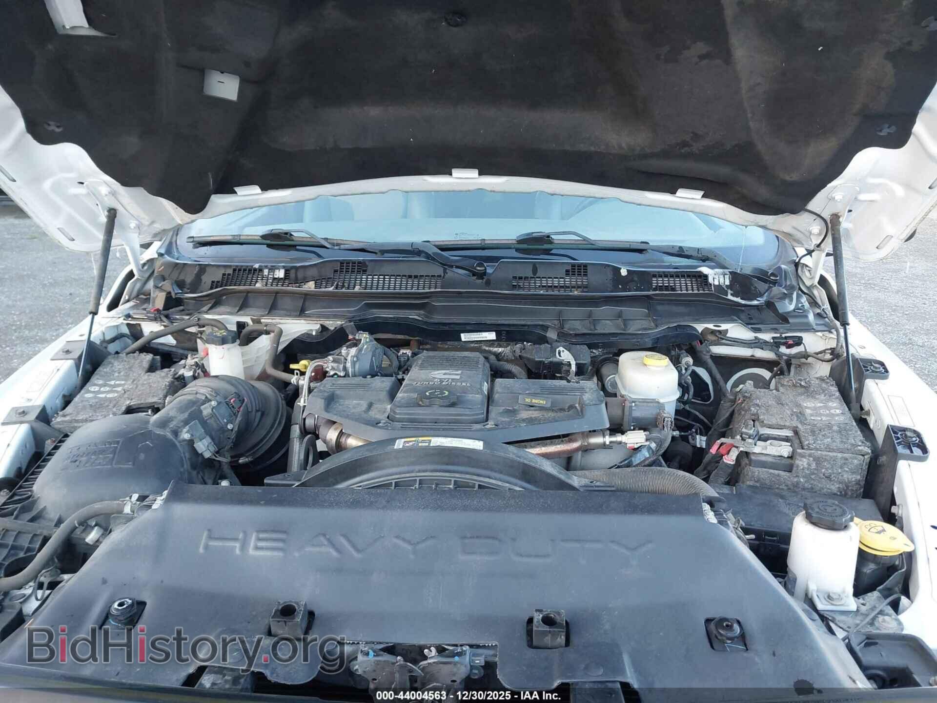 2016 RAM 3500 - VIN: 3C63R3GLXGG374231 - Фото 9