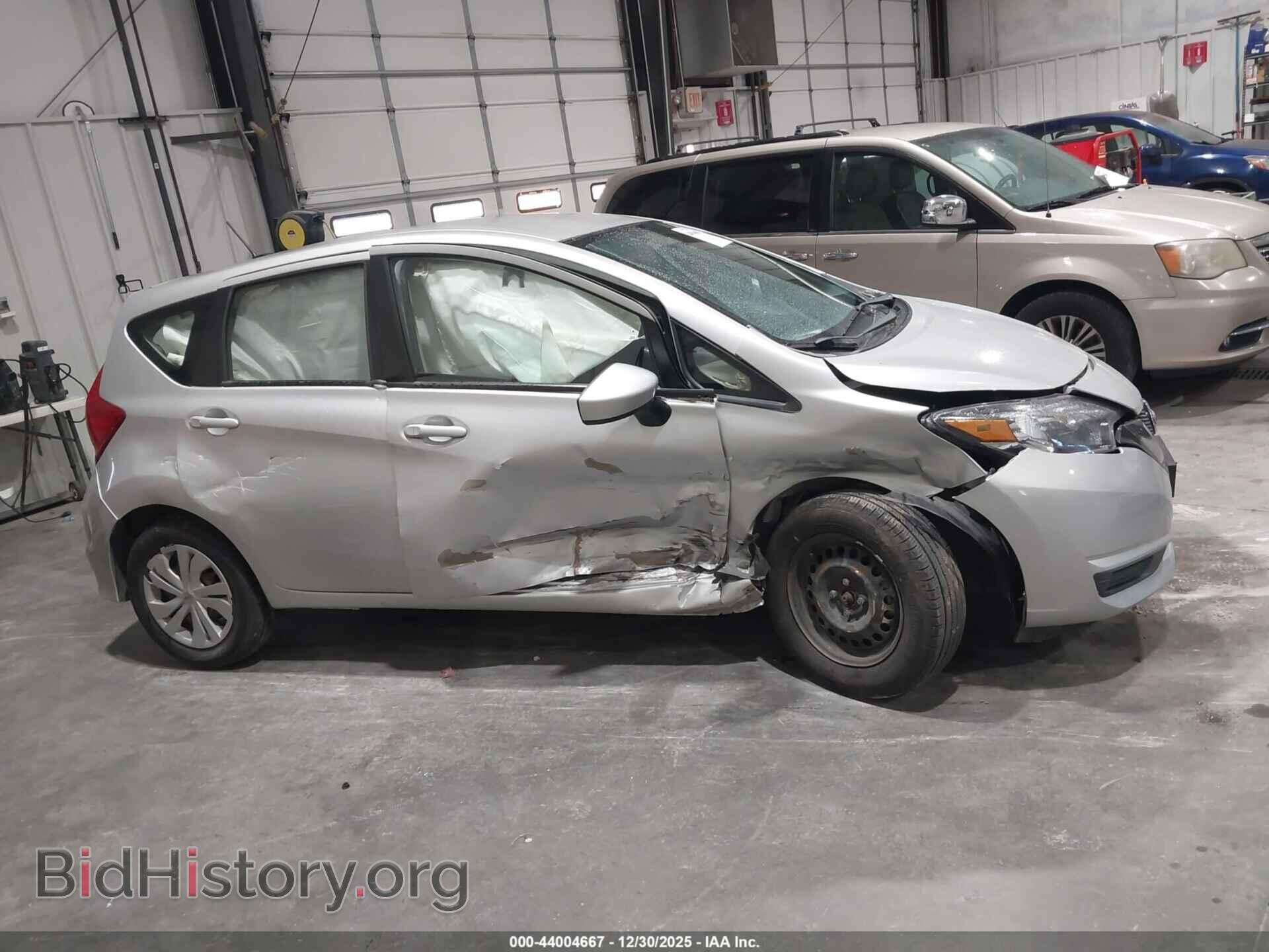 2018 NISSAN VERSA NOTE - VIN: 3N1CE2CP2JL368349 - Photo 13