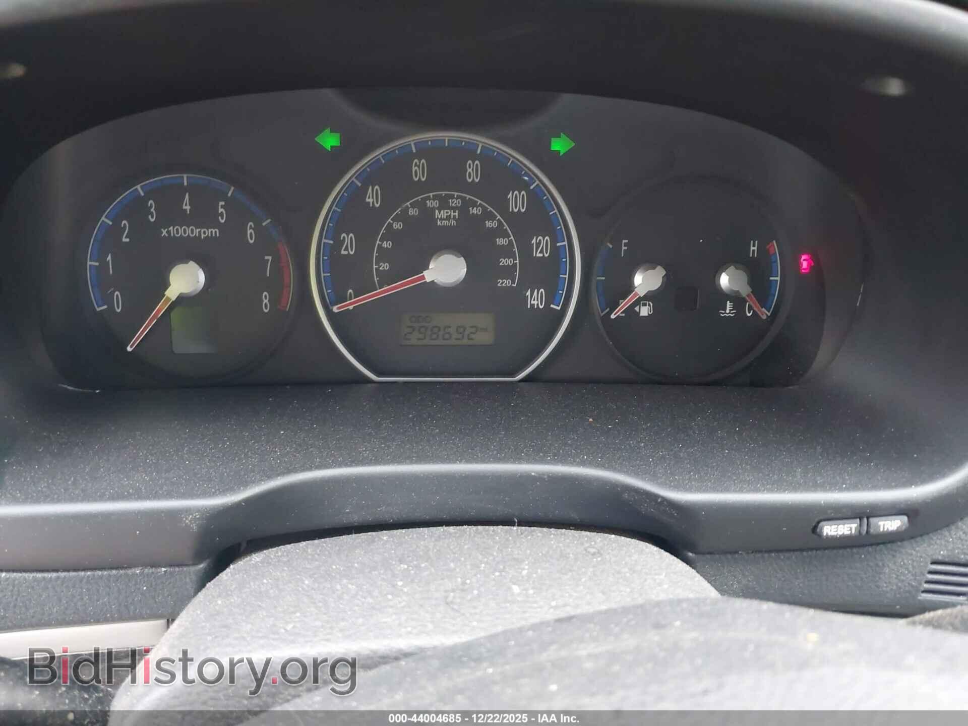 2008 HYUNDAI SANTA FE - VIN: 5NMSG13D08H180441 - Фото 7
