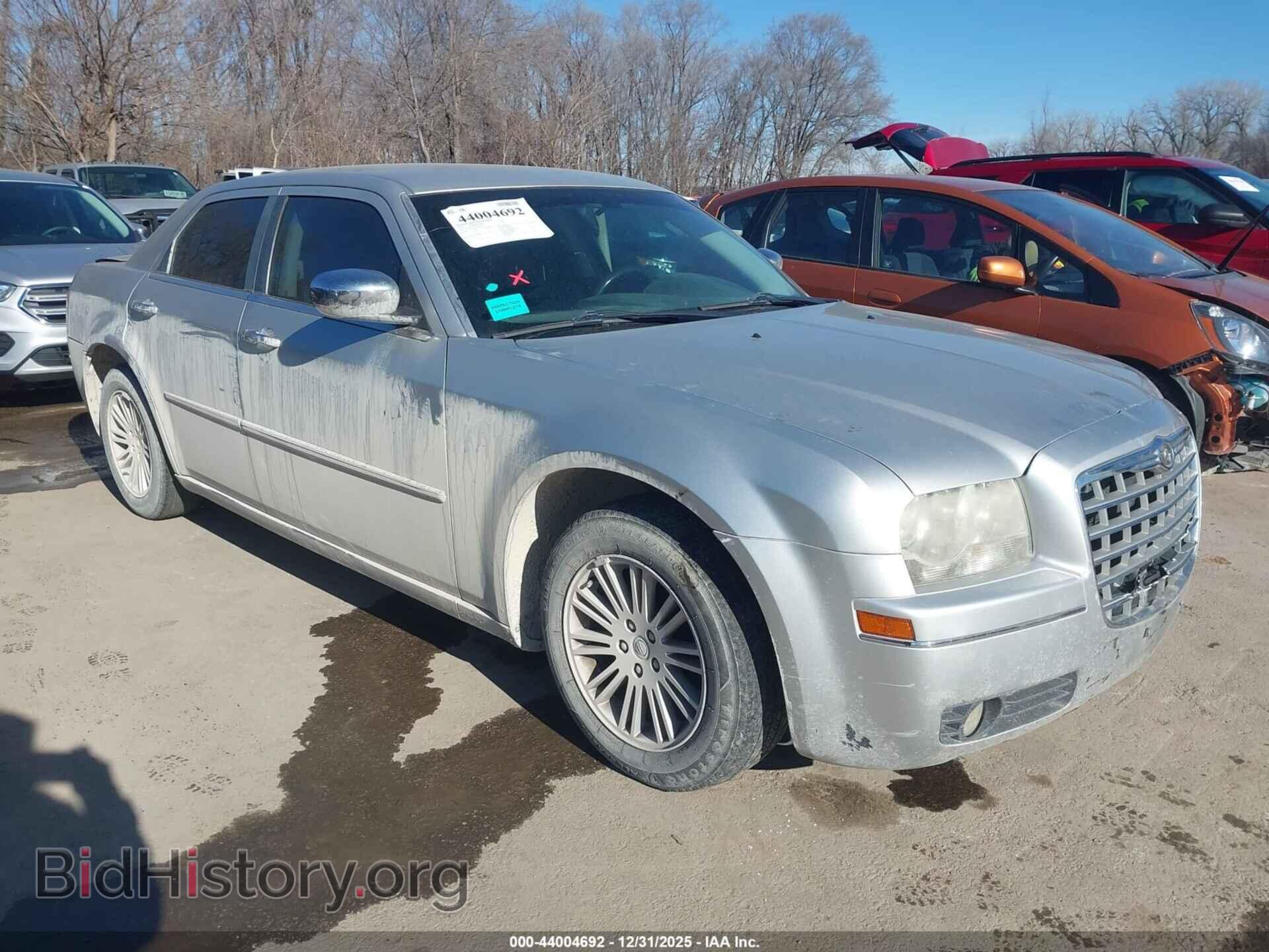 Photo 2C3CA5CV6AH201255 - CHRYSLER 300 2010