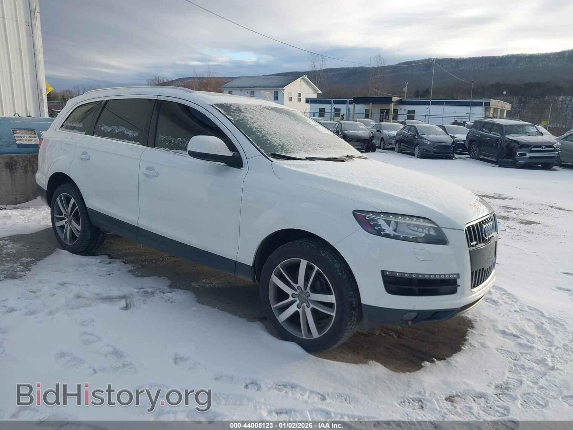 Photo WA1LGAFE4BD001076 - AUDI Q7 2011