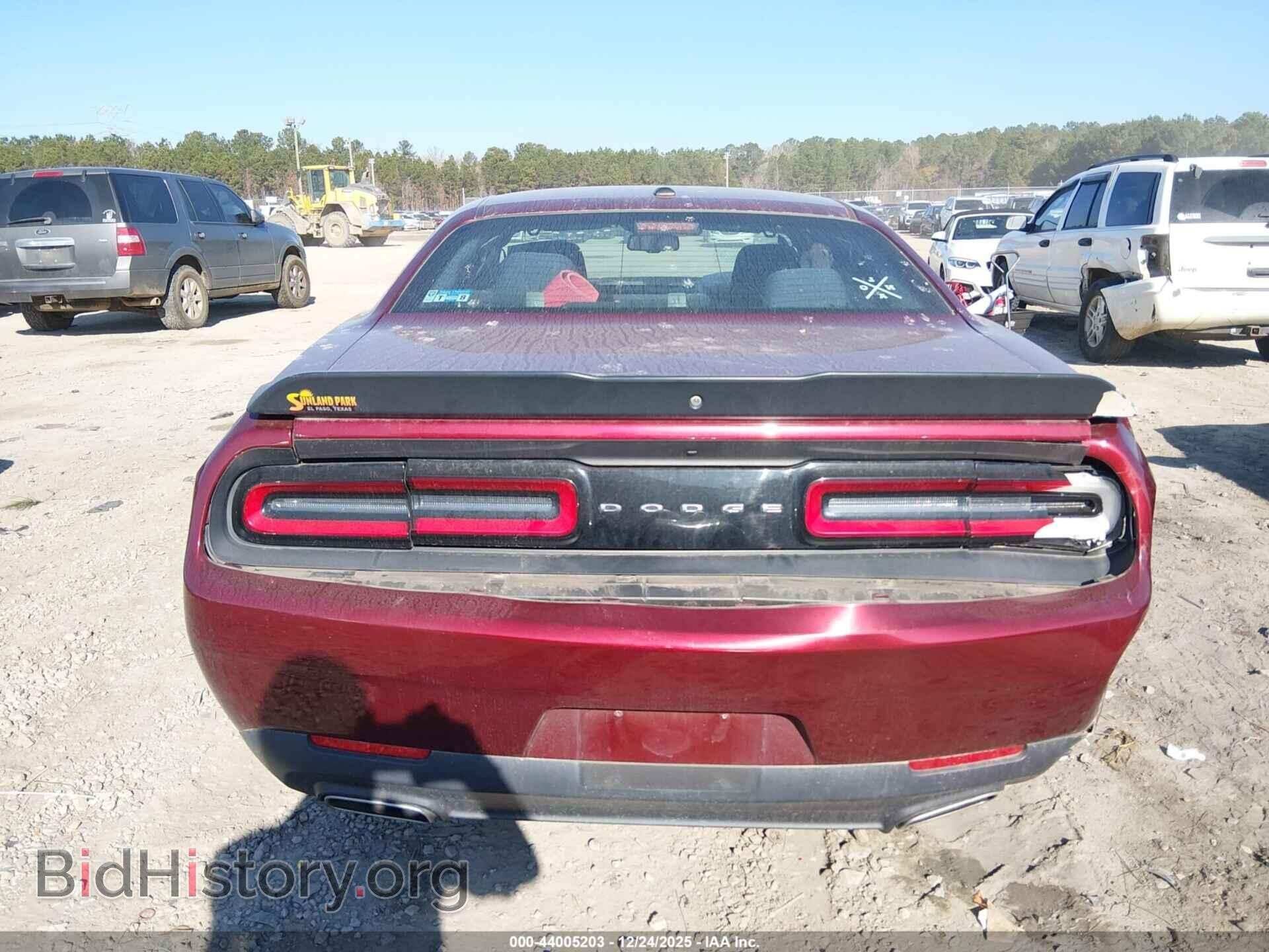 2018 DODGE CHALLENGER - VIN: 2C3CDZAG8JH251660 - Фото 16