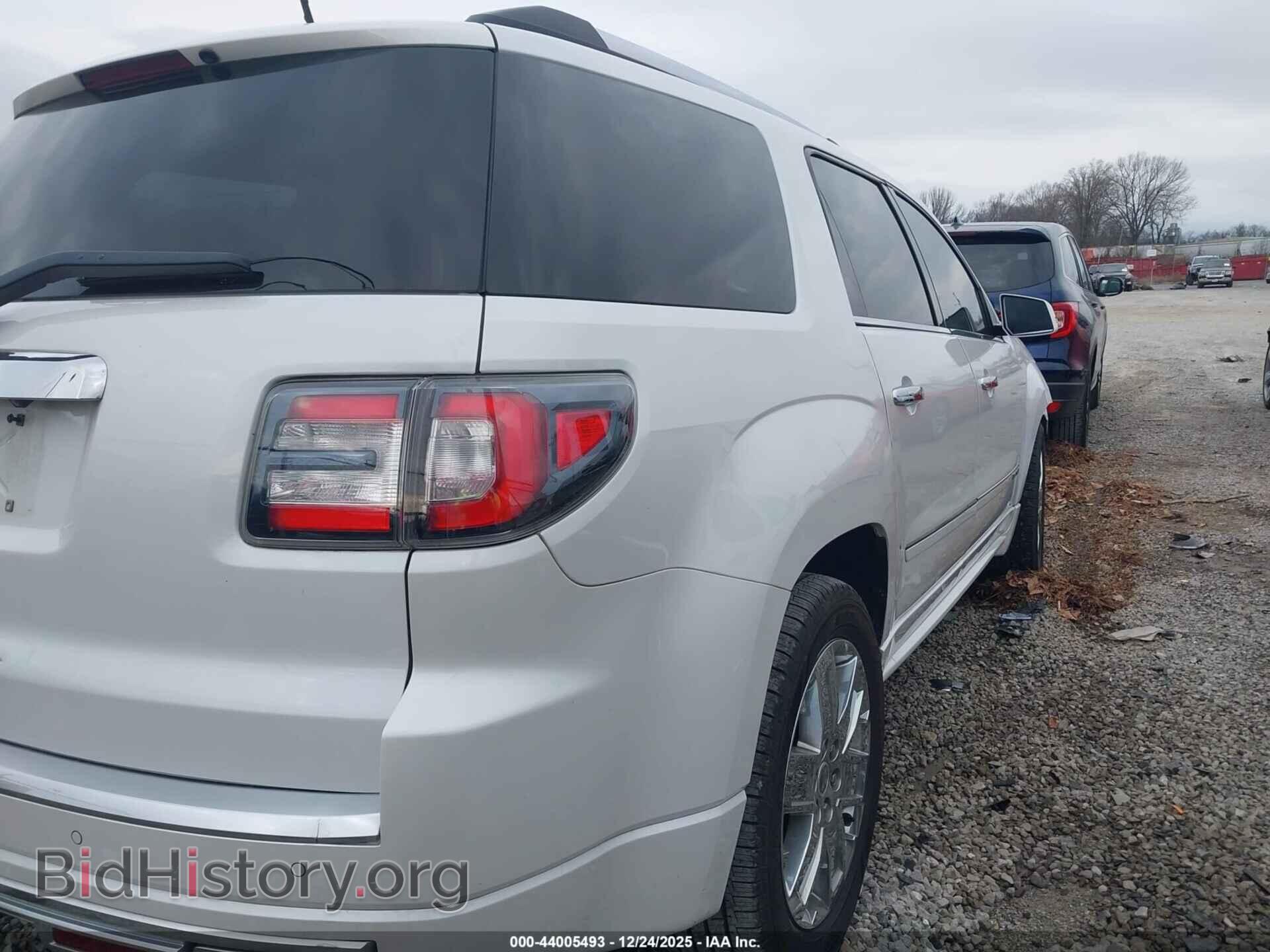 2016 GMC ACADIA - VIN: 1GKKRTKD5GJ265781 - Фото 4