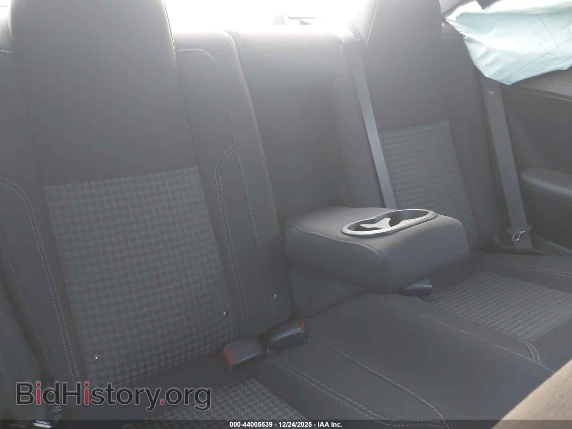 2021 DODGE CHALLENGER - VIN: 2C3CDZAG1MH604924 - Photo 8