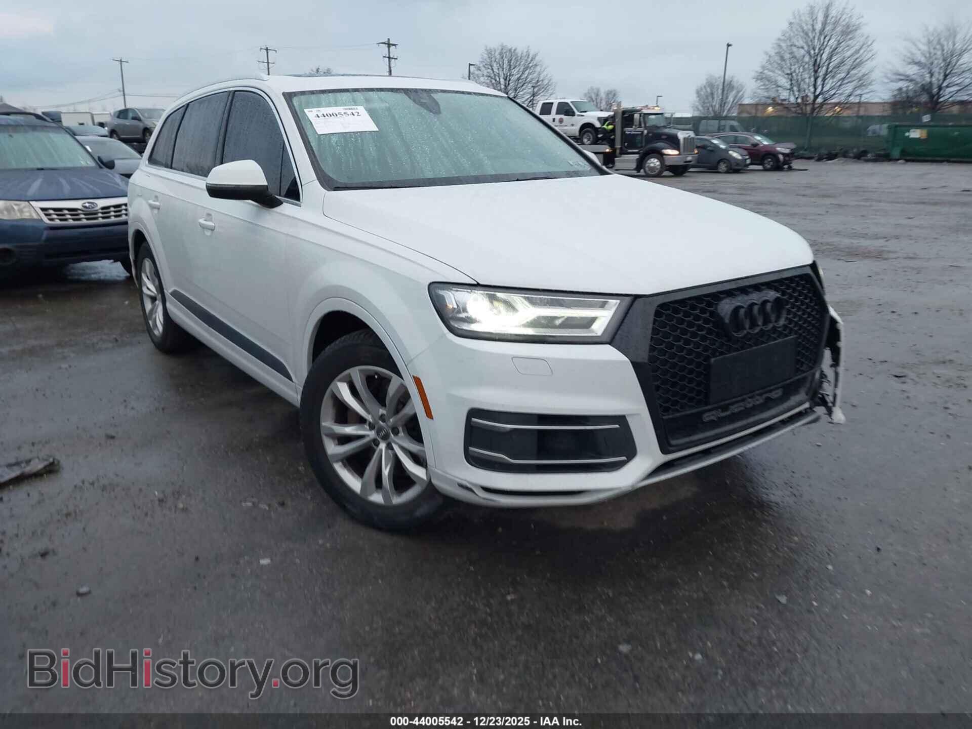 Photo WA1LAAF70HD041800 - AUDI Q7 2017