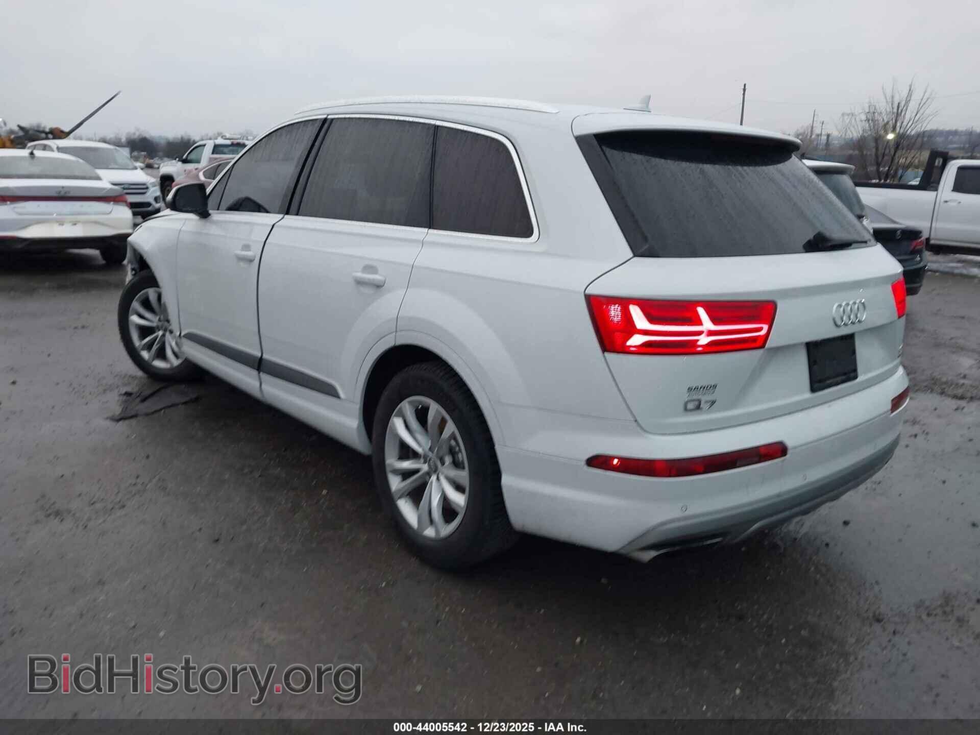 2017 AUDI Q7 - VIN: WA1LAAF70HD041800 - Фото 3