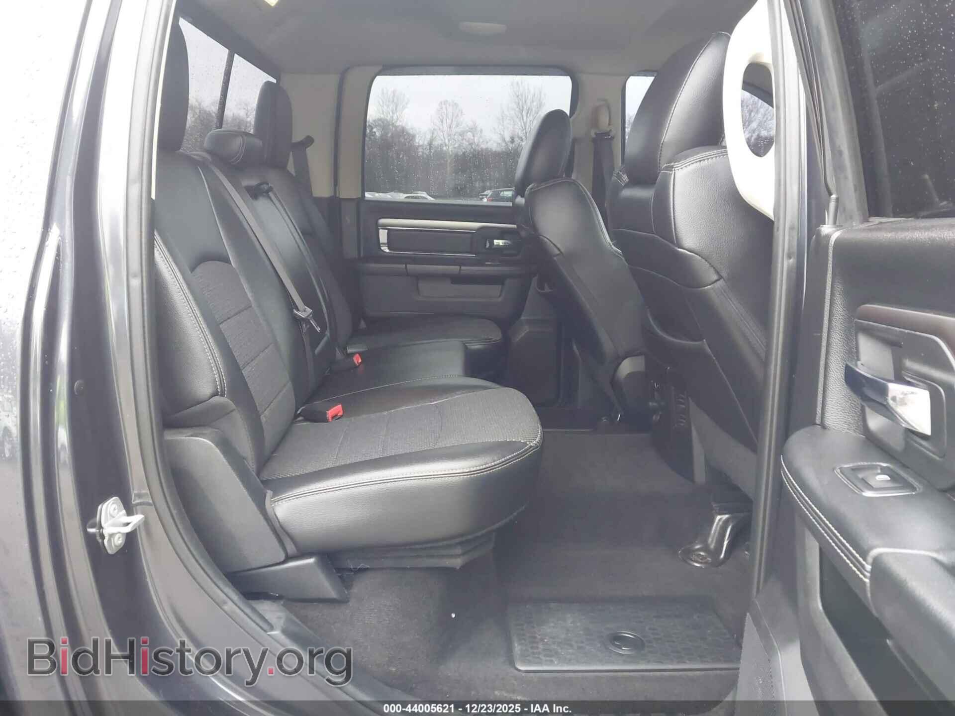 2017 RAM 1500 - VIN: 1C6RR7MT4HS863644 - Фото 8