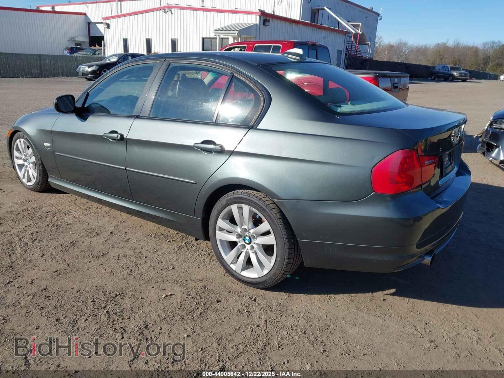 2009 BMW 335I - VIN: WBAPL33599A405891 - Фото 3