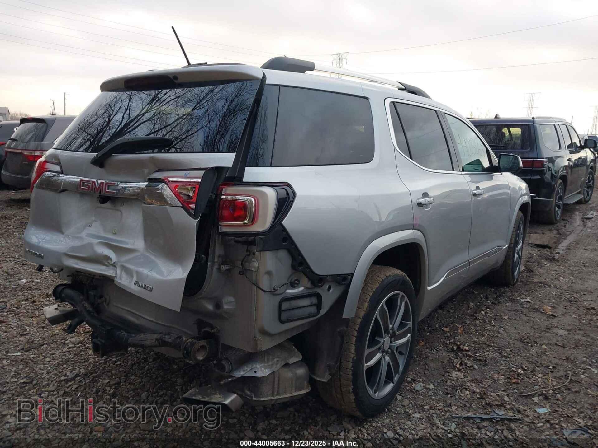 2017 GMC ACADIA - VIN: 1GKKNXLS7HZ157035 - Фото 4